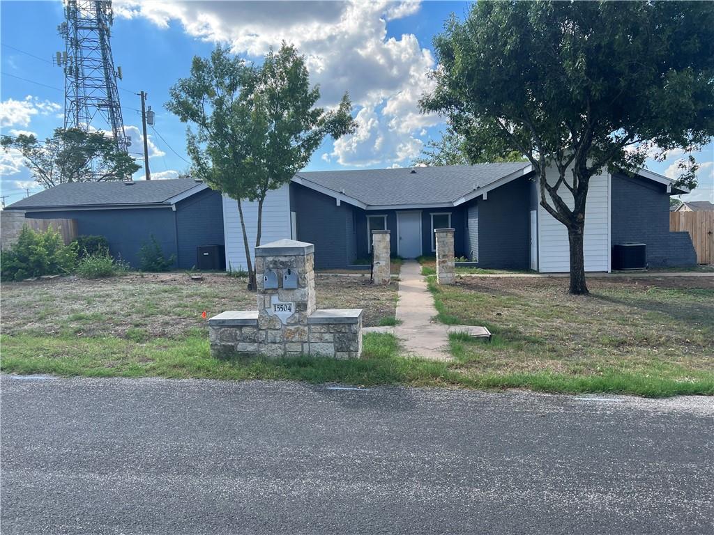 Listing photo 1 of 15504  Spring Hill Ln