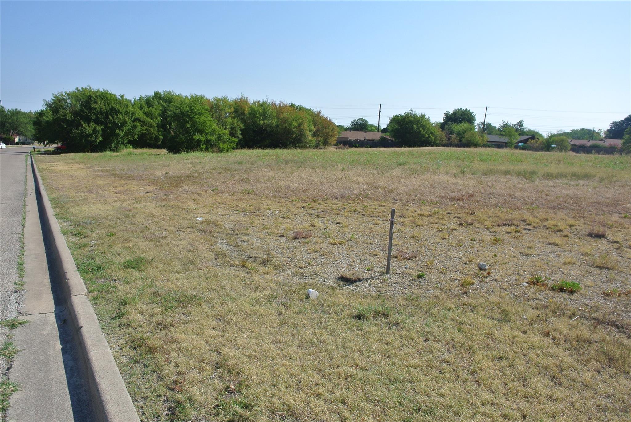 Listing photo 1 of 3501 E Stan Schlueter Loop