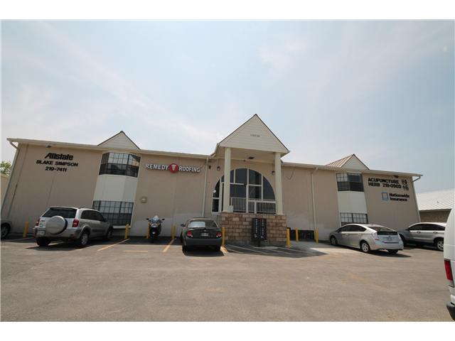 Listing photo 1 of 13010 N Highway 183