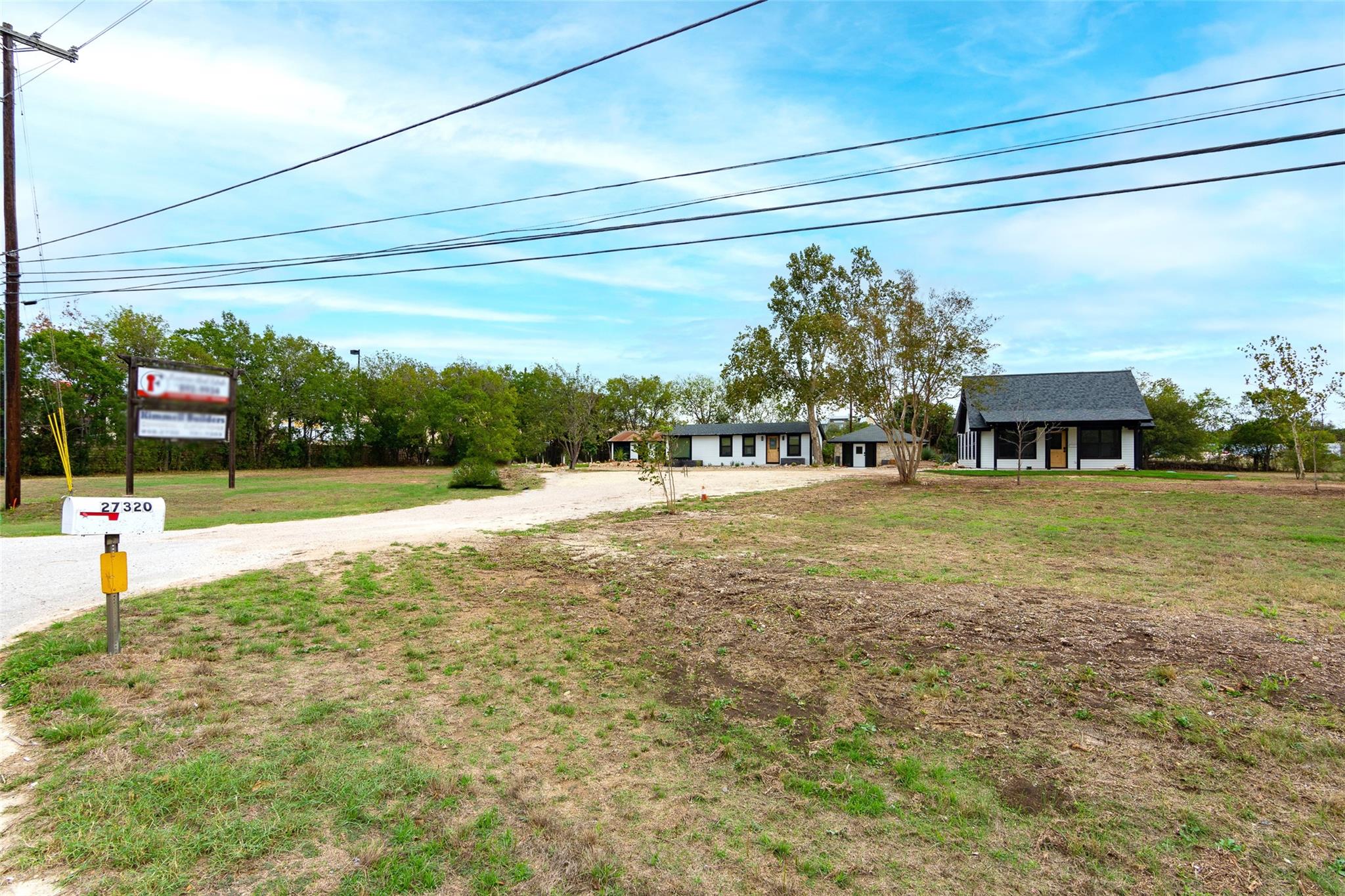 Listing photo 1 of 27320  Ranch Road 12 None
