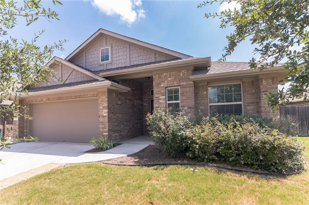 Listing photo 1 of 320  Lightcliff St