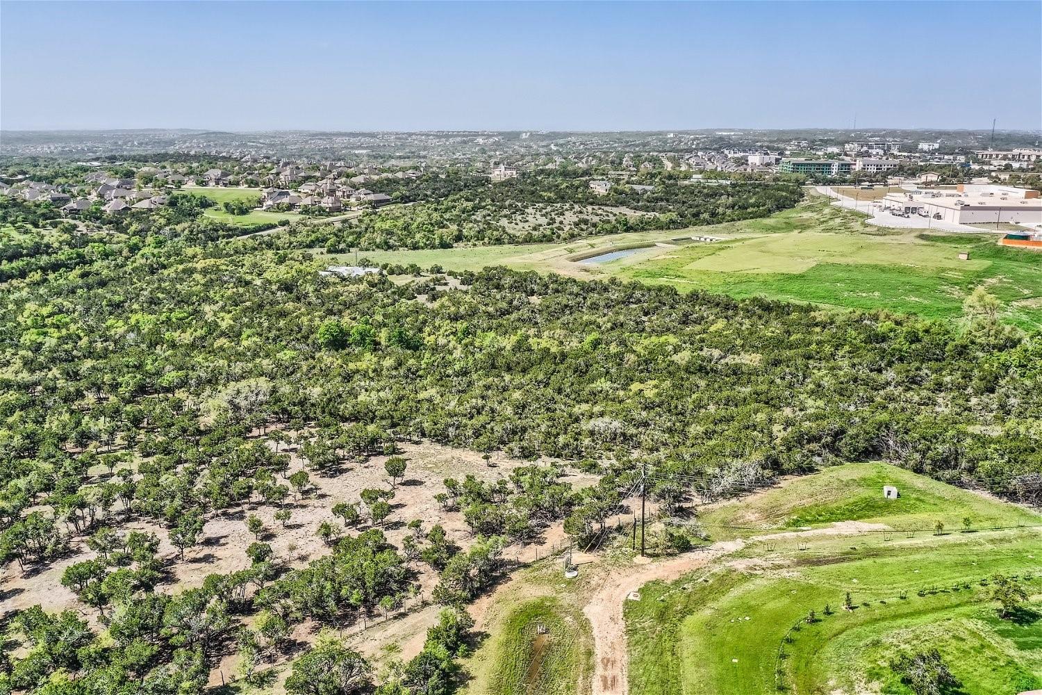 Listing photo 1 of 10910  Kit Carson Dr