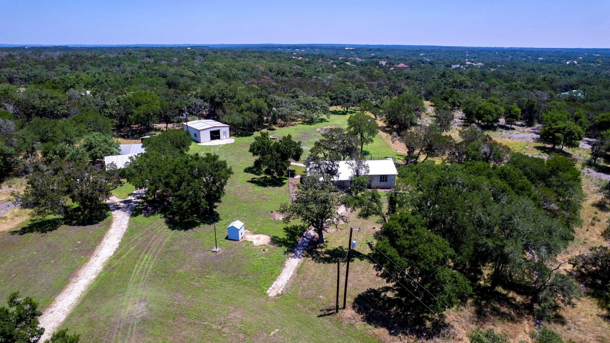 Listing photo 1 of 801  Billie Brooks Ln