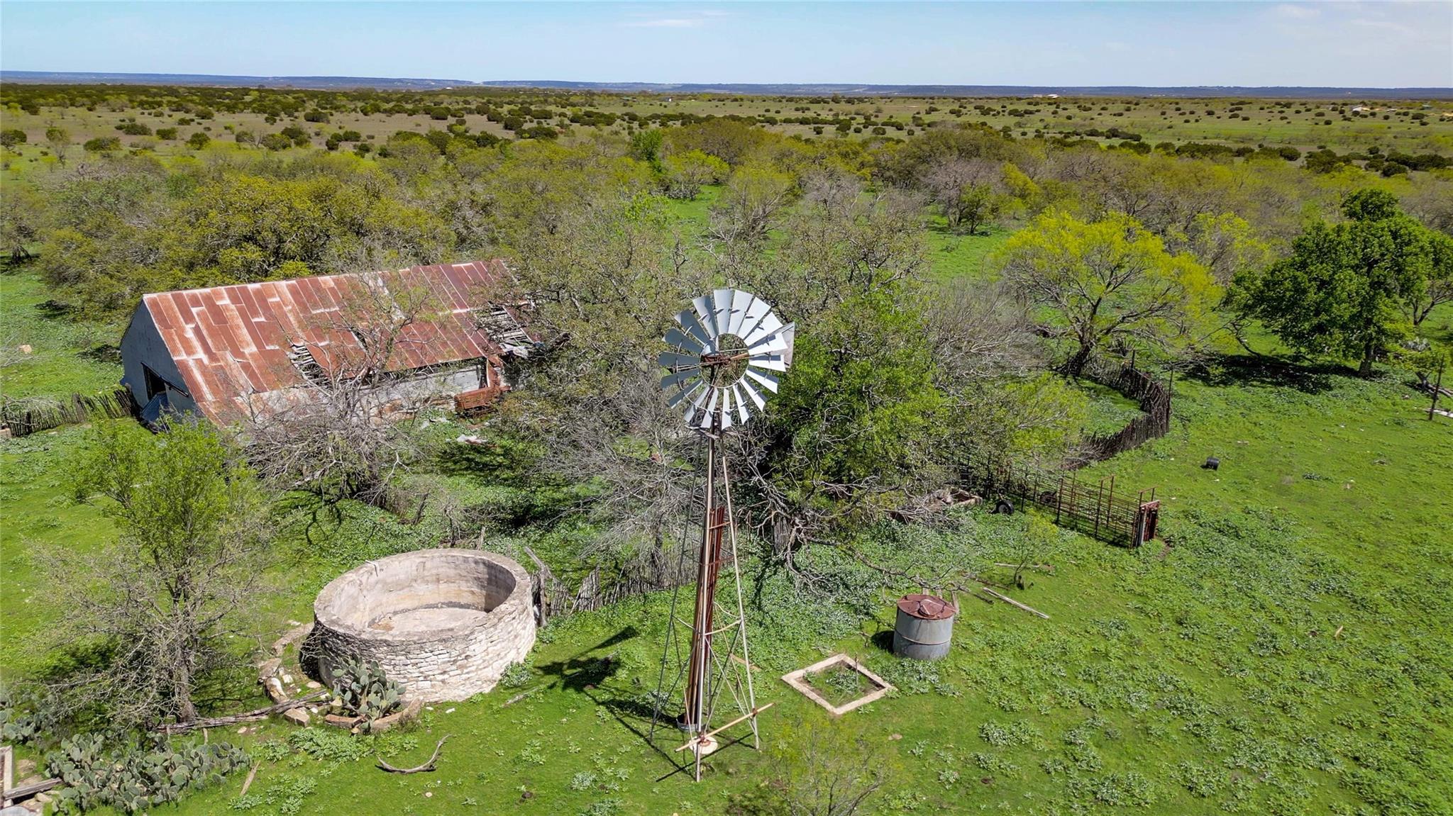 Listing photo 1 of 4121  County Road 2719 None