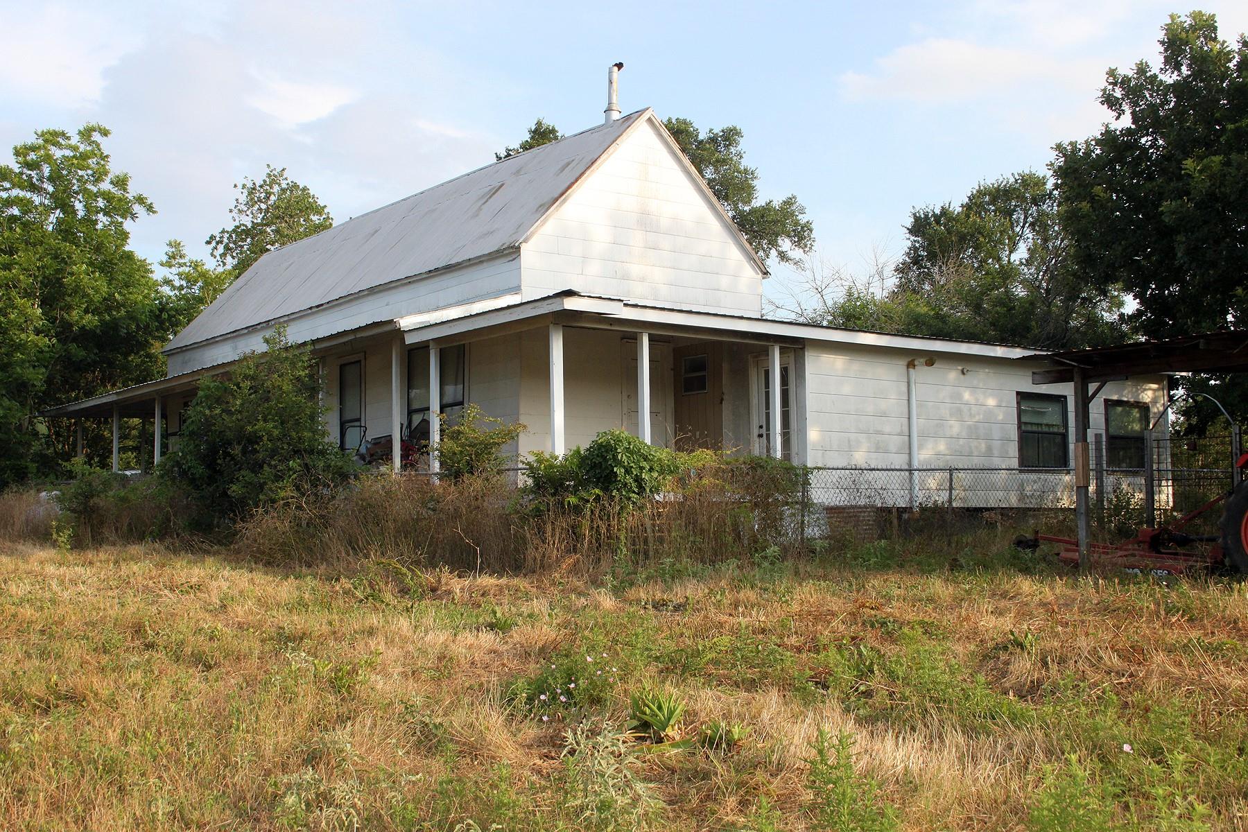 Listing photo 1 of 108  Sorrel St