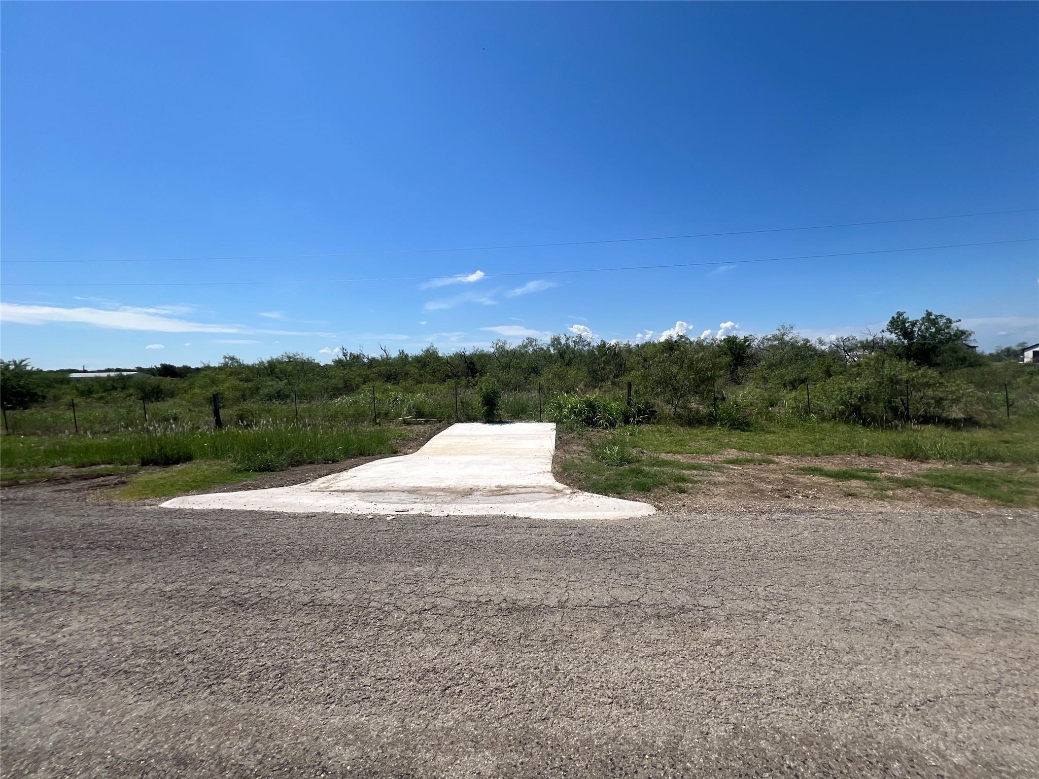 Listing photo 1 of 2630  CR 466 None