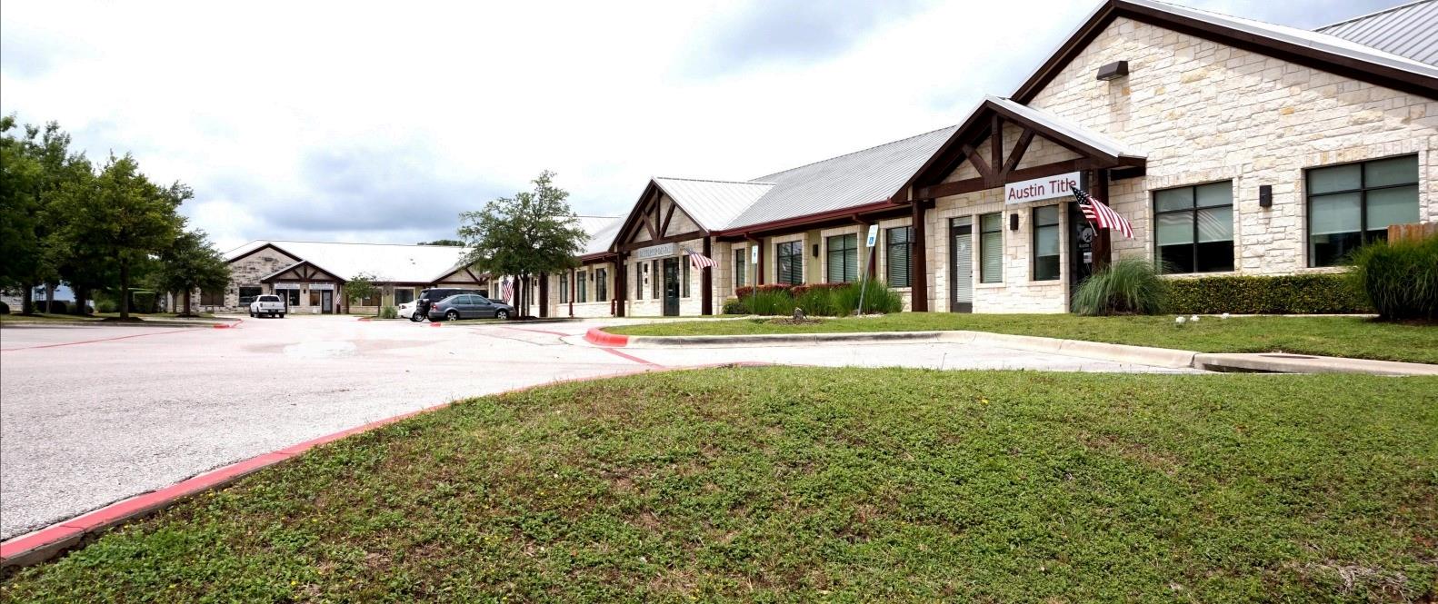 Listing photo 1 of 901  Cypress Creek Rd