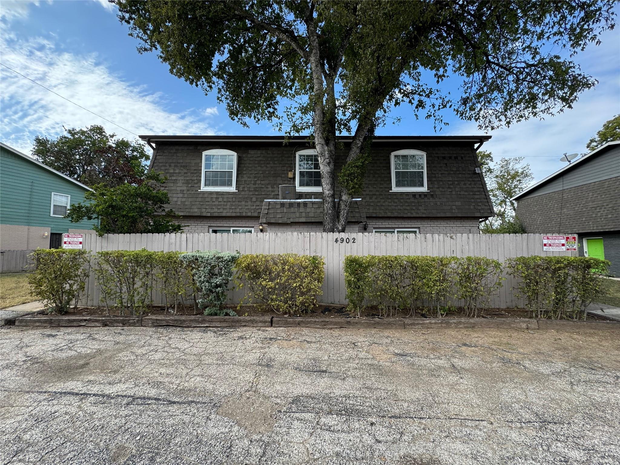 Listing photo 1 of 4902  West Wind Trl  #104