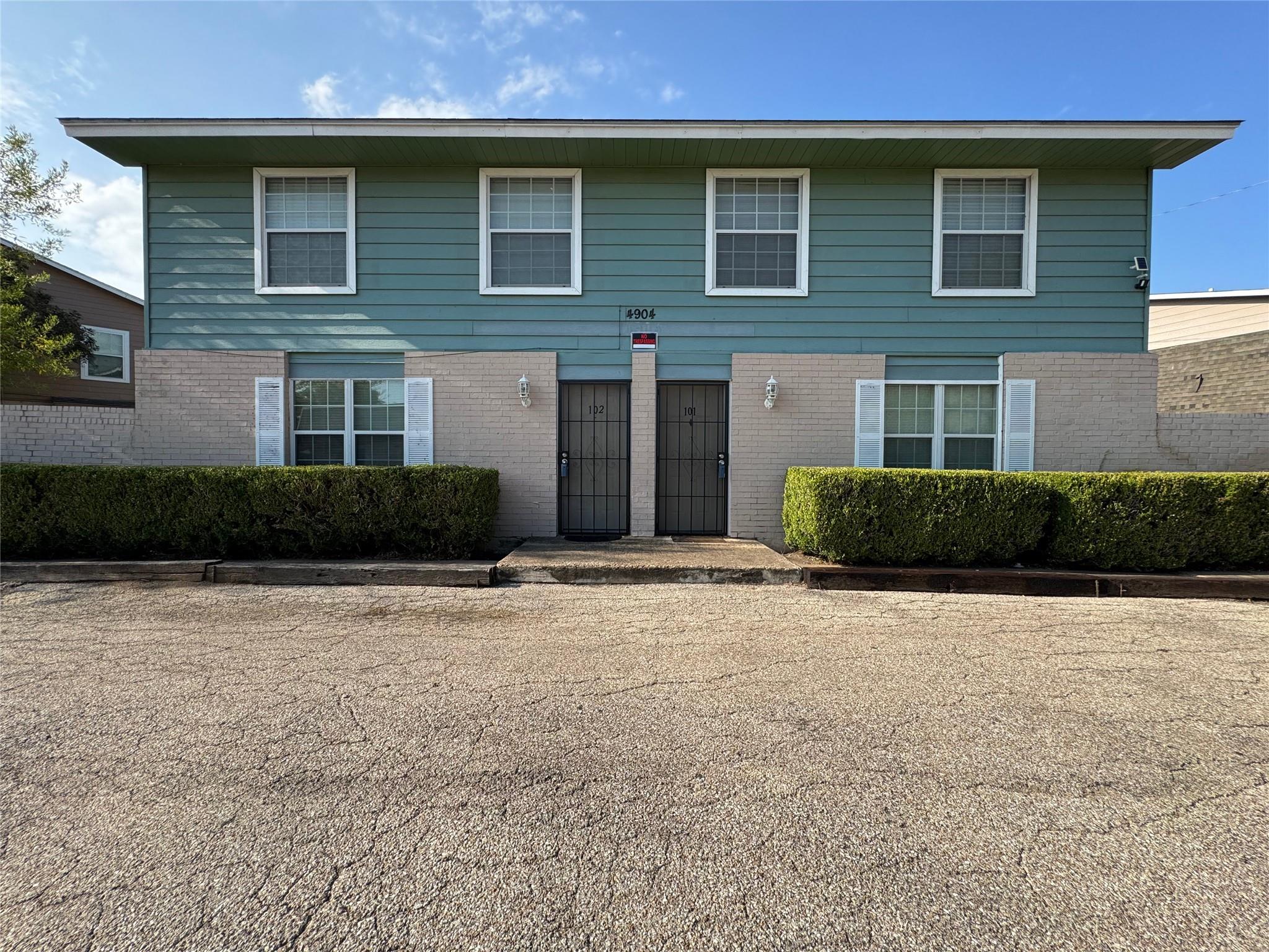 Listing photo 1 of 4904  West Wind Trl  #102