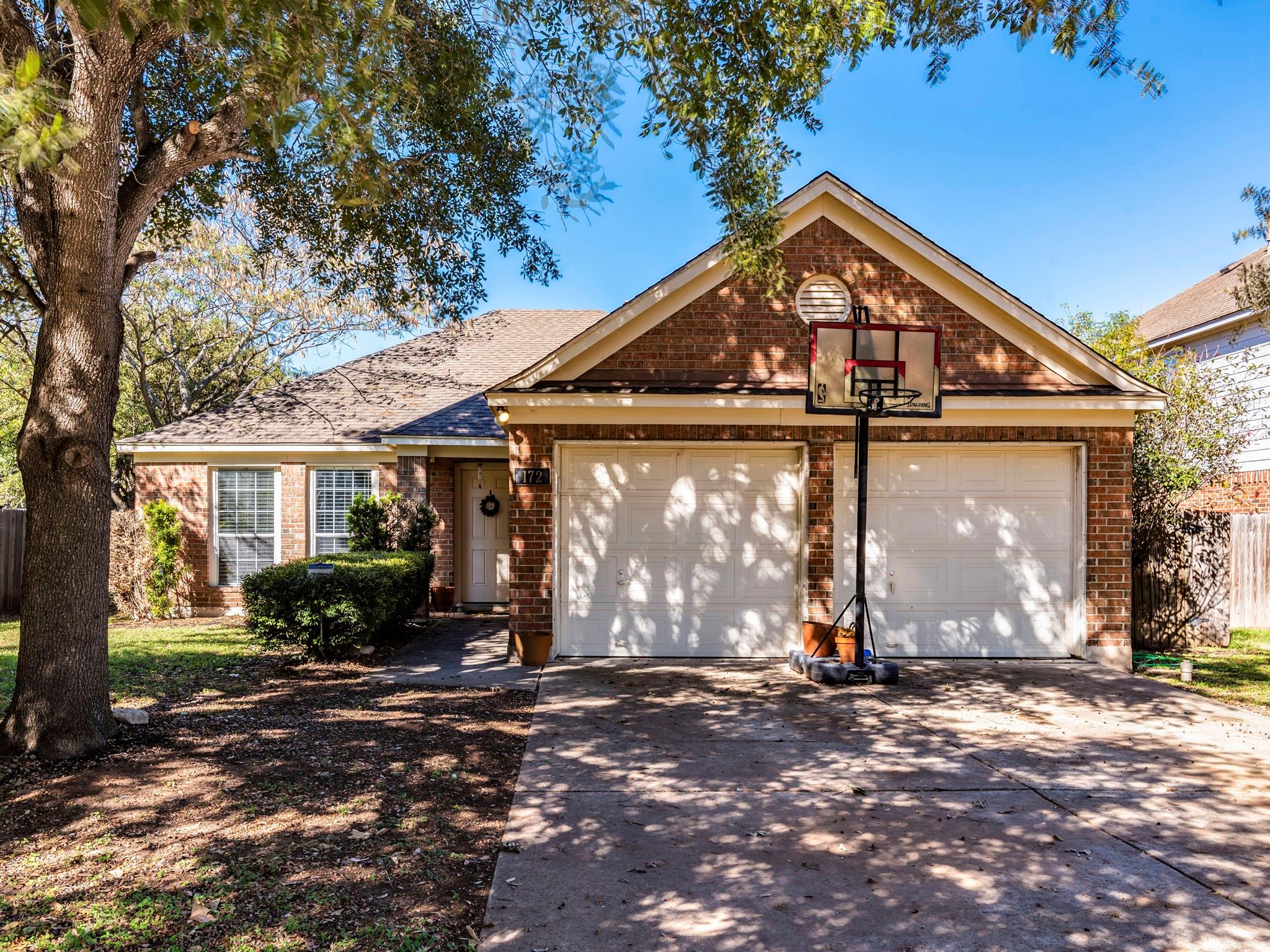 Listing photo 1 of 172  Winter St