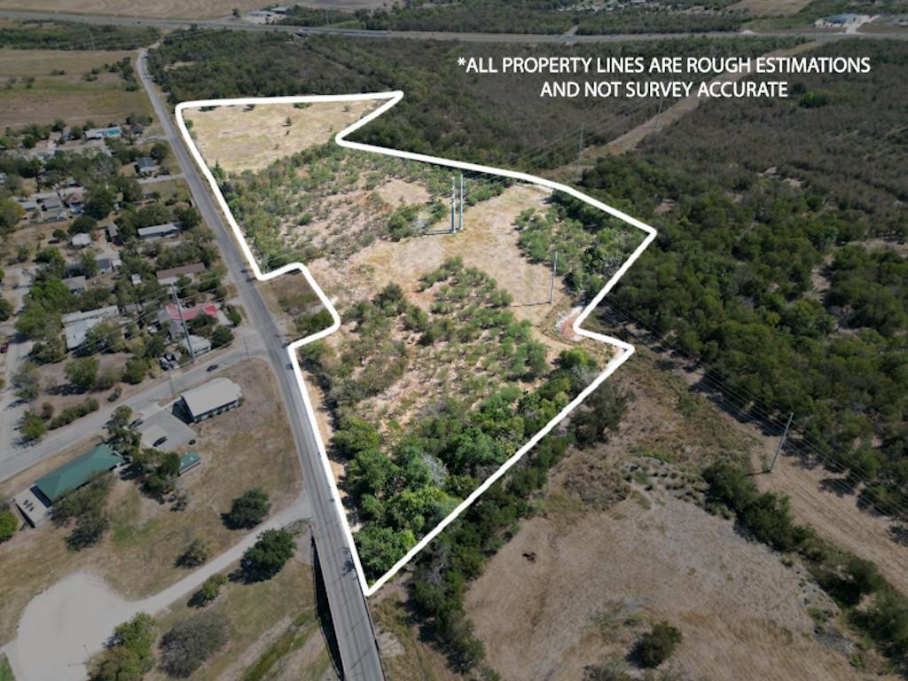 Listing photo 1 of 912 E Rio Grande St