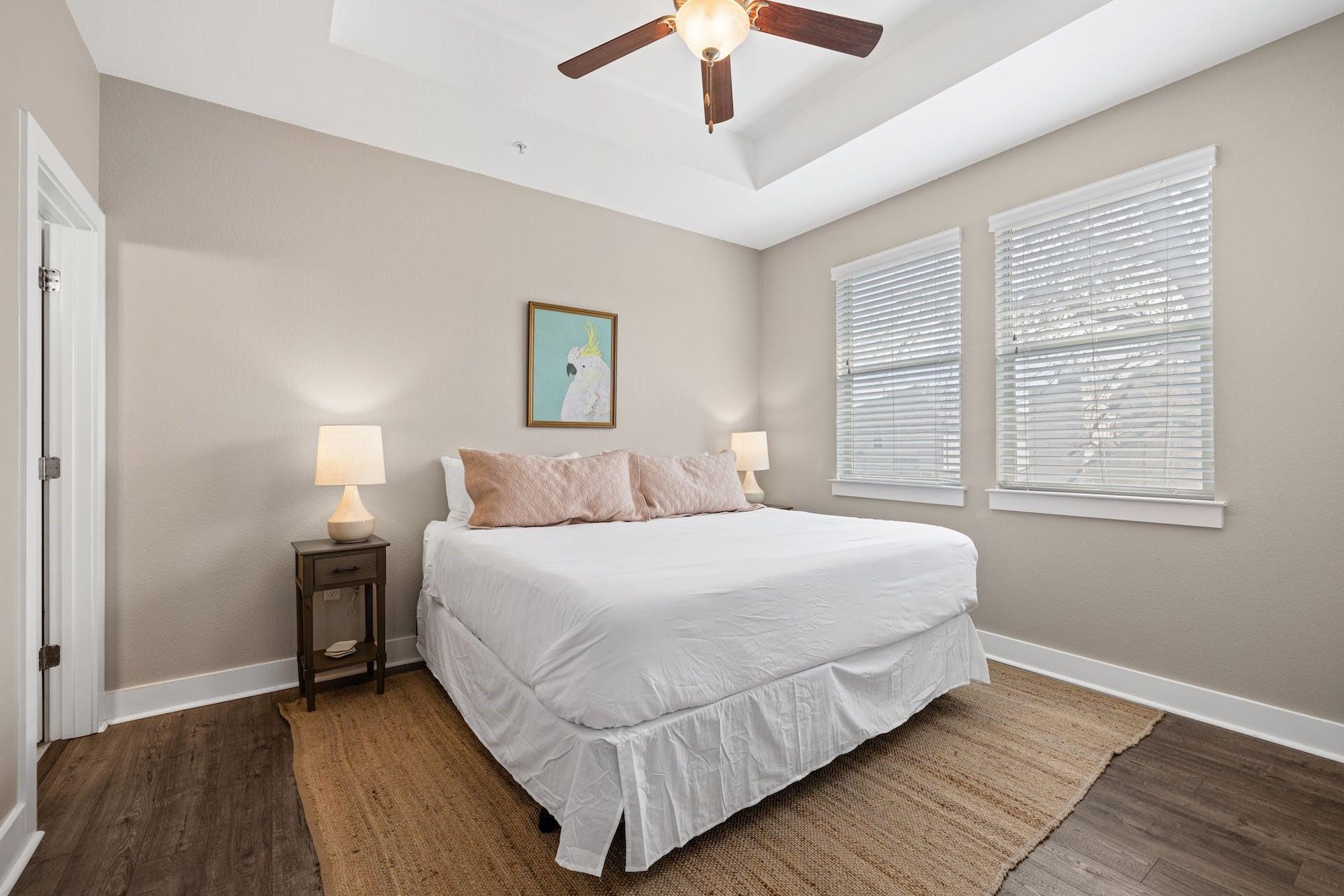 Listing photo 1 of 2215  Katy Lane None  #C