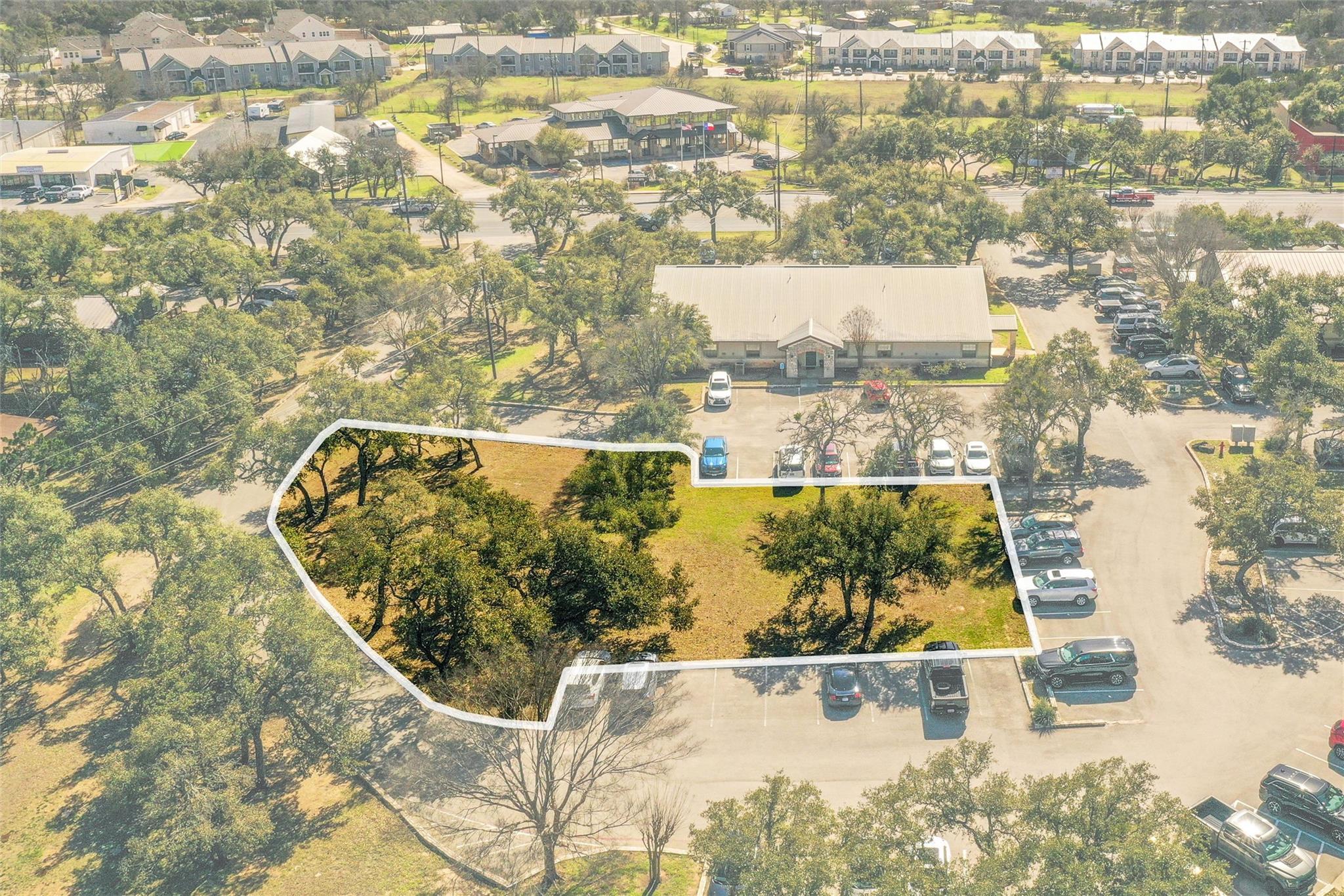 Birds eye view of property featuring a residentia