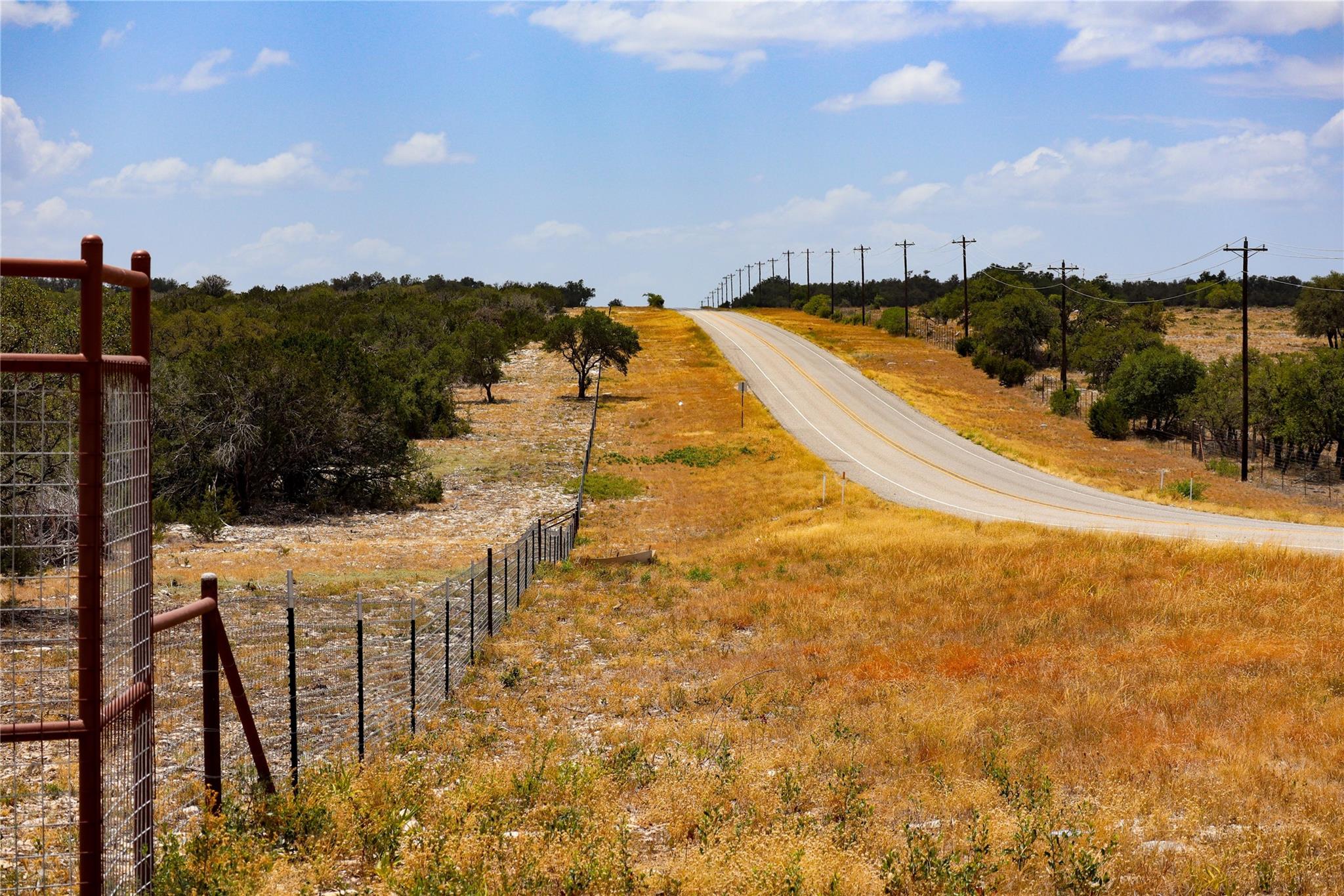 Listing photo 1 of 674acres  US-83 Hwy