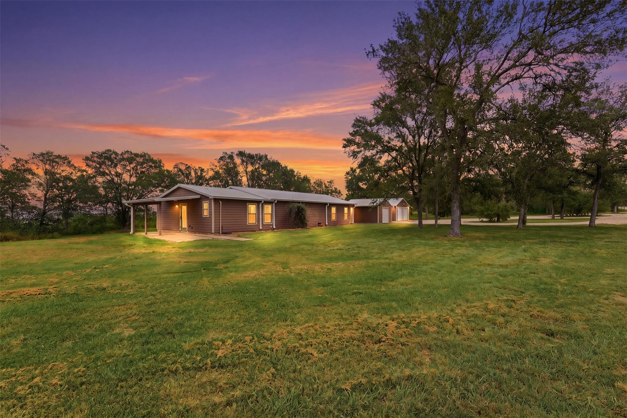 A tranquil rural setting with a cozy home and det
