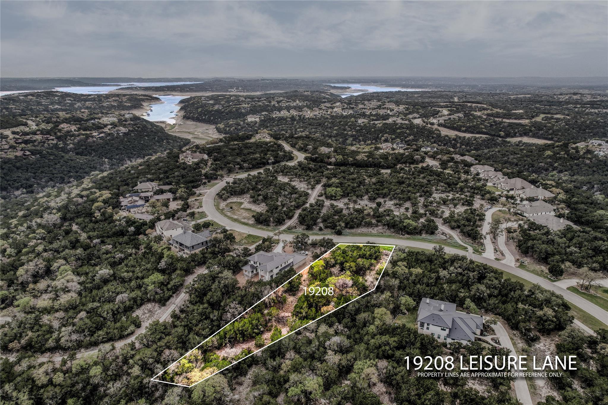 Listing photo 1 of 19208  Leisure Ln