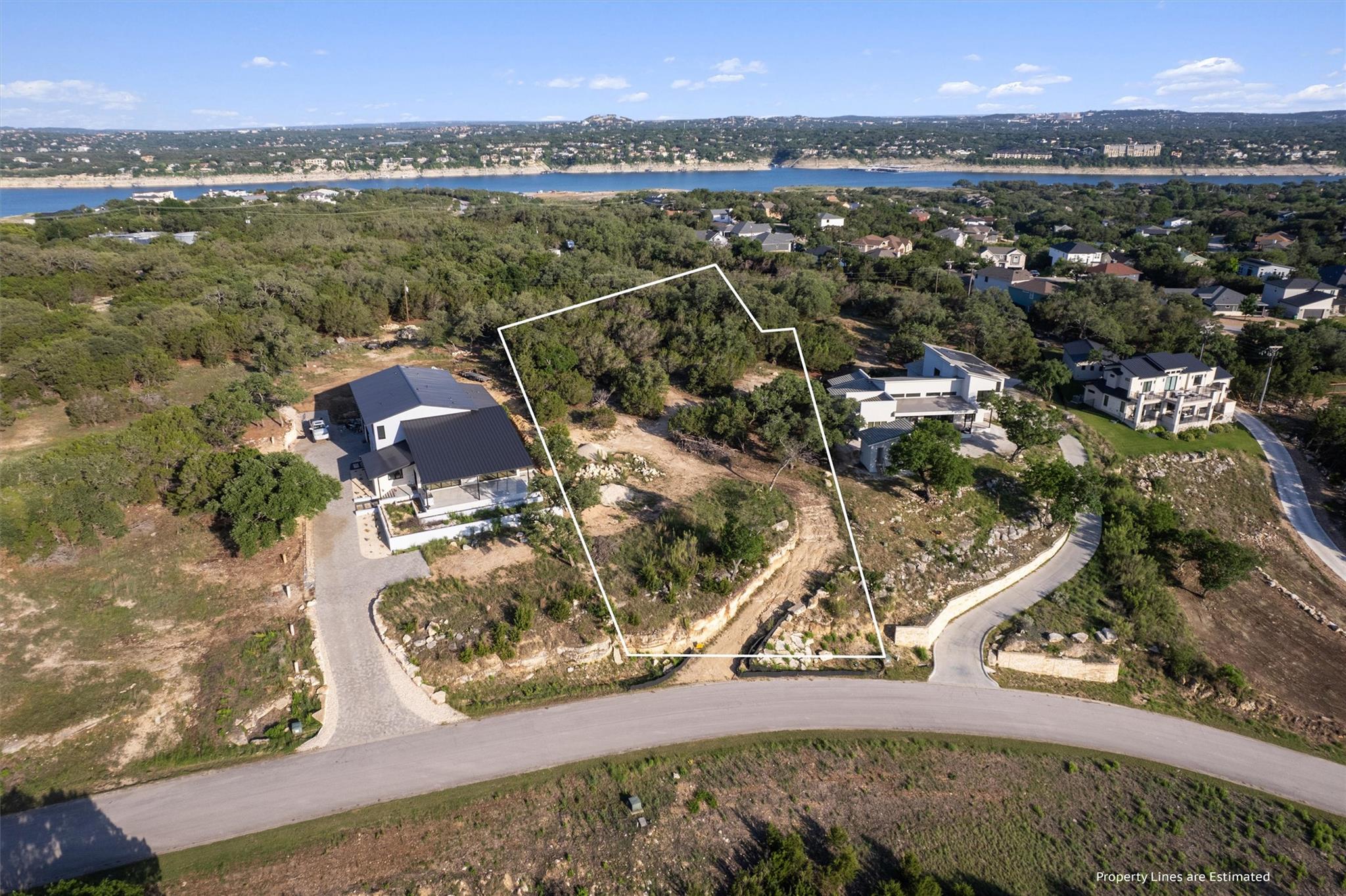 Listing photo 1 of 18509  Sugar Maple Dr