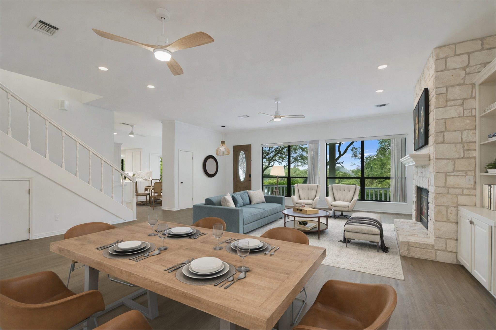 Listing photo 1 of 264  Hill Country Trl