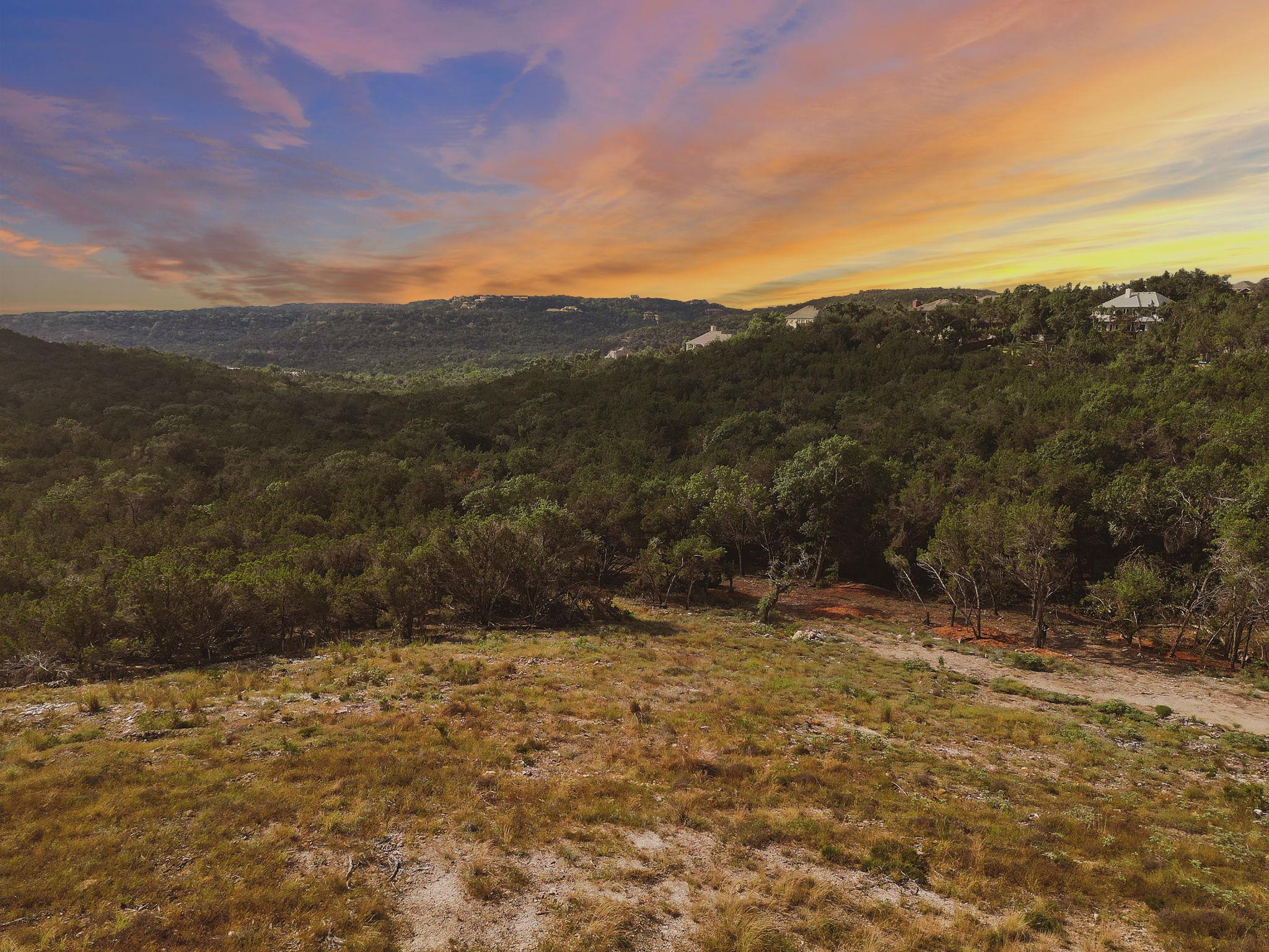 Listing photo 1 of 6002  Lost Trail Cv