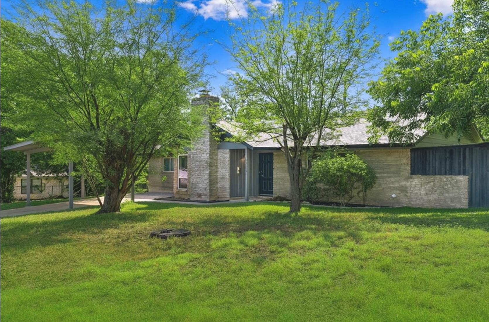 Listing photo 1 of 3605  Winfield Cv