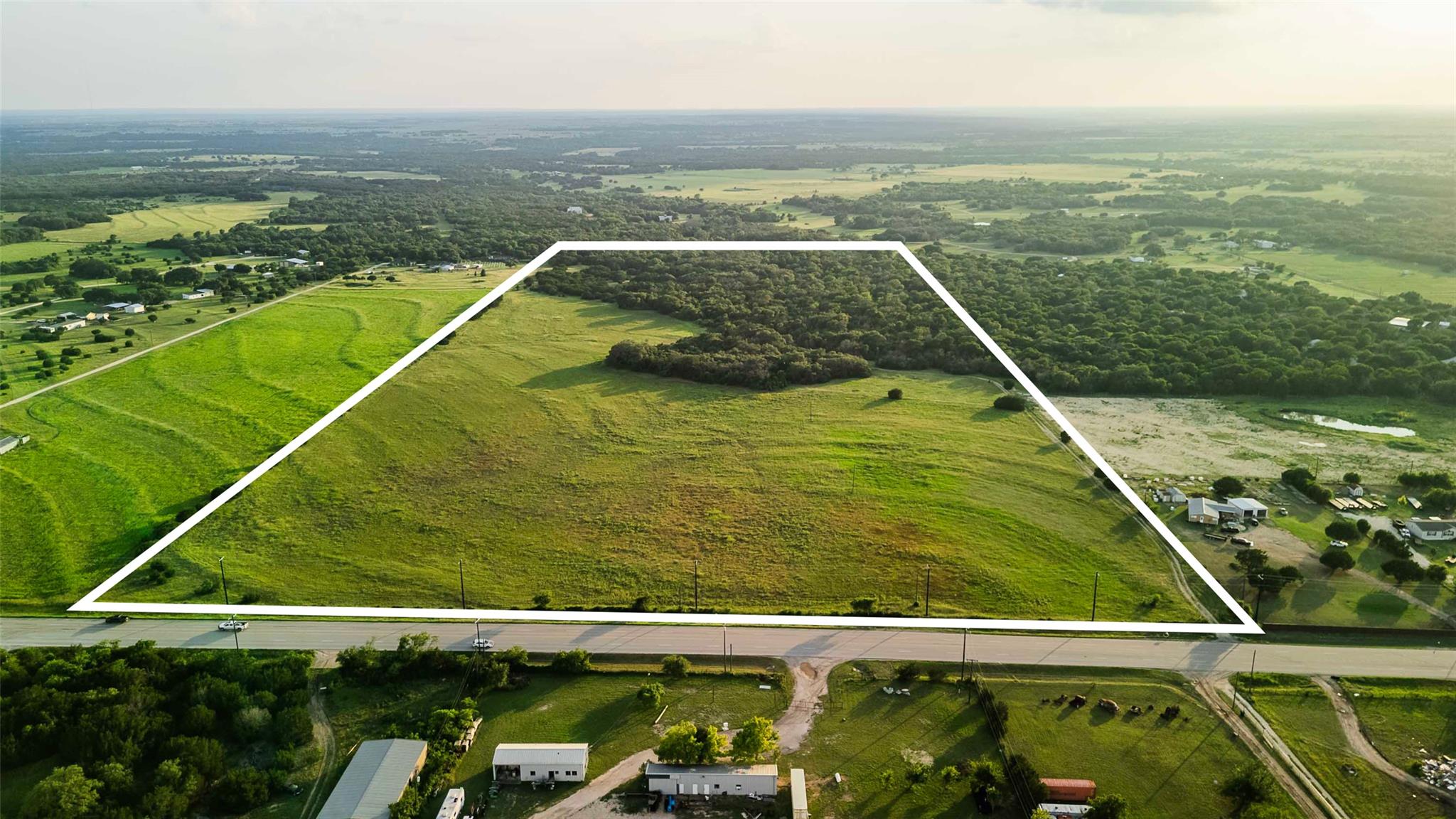 Listing photo 1 of 12175 N US Hwy 183 None