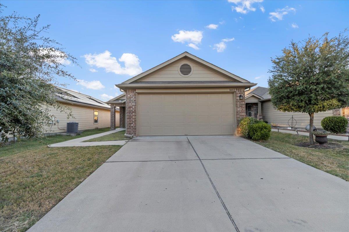 Listing photo 1 of 14412  Callan Ct