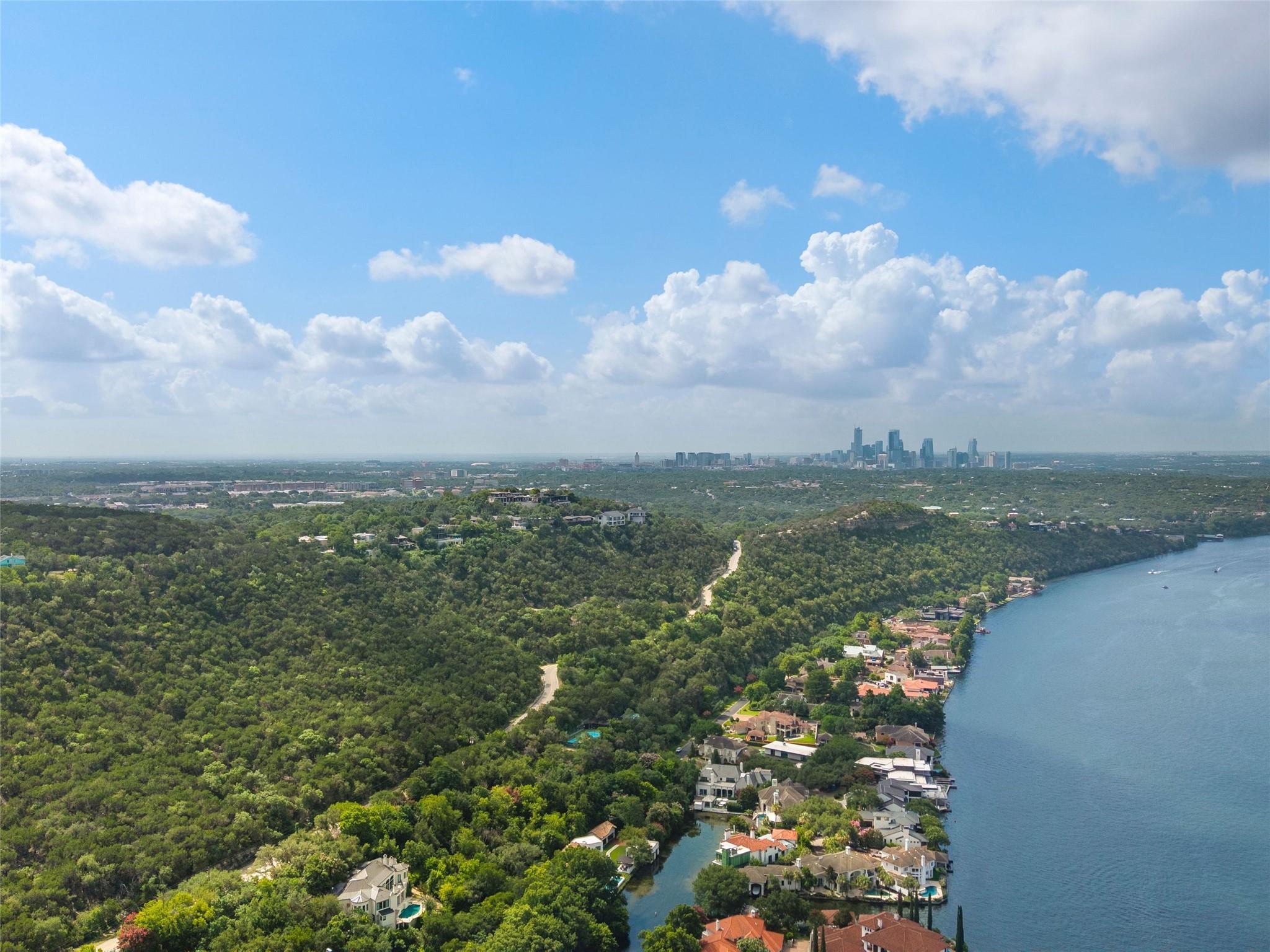 Listing photo 1 of 4323  Mt Bonnell Rd