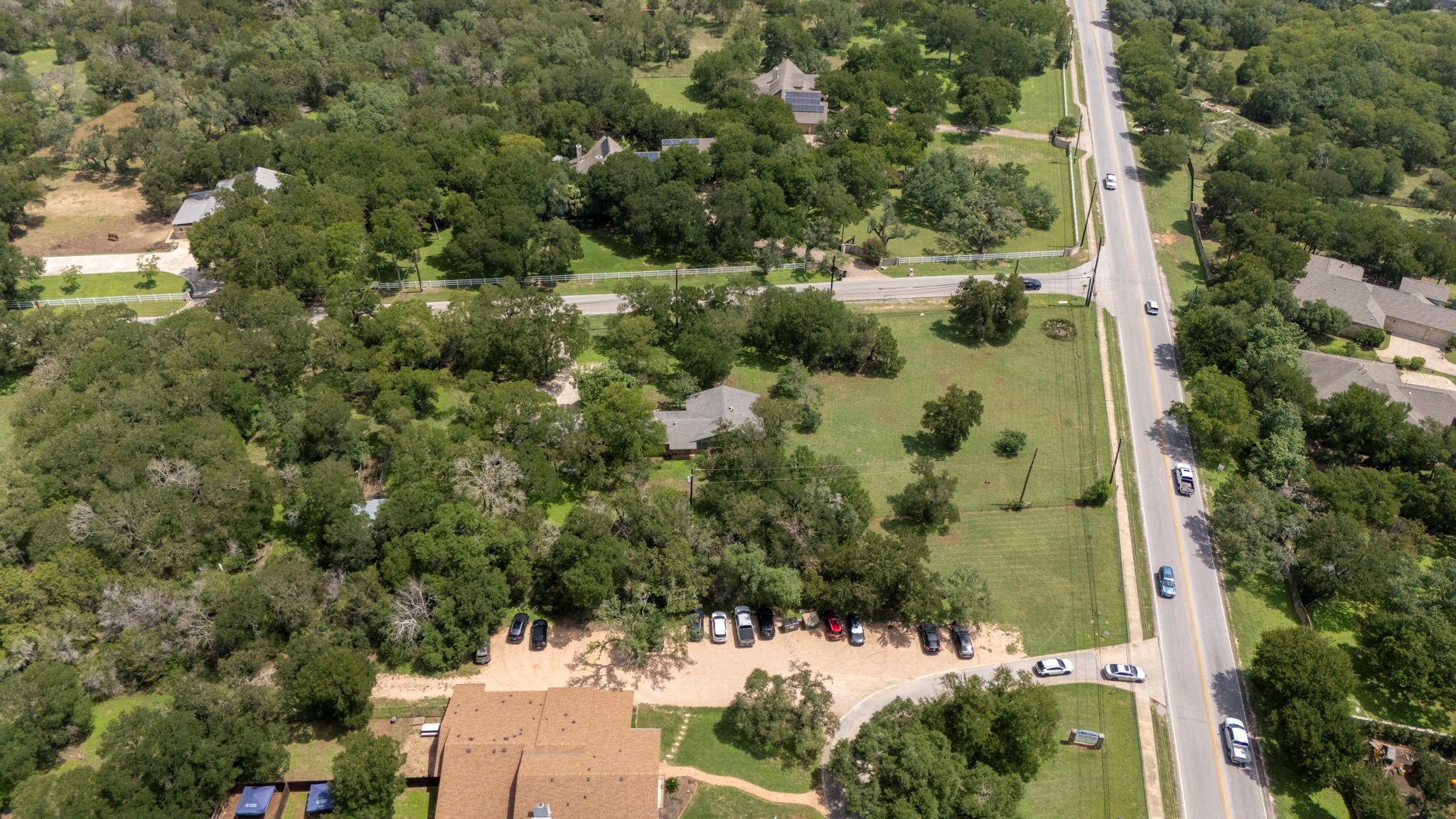 Aerial view of property and surrounding area