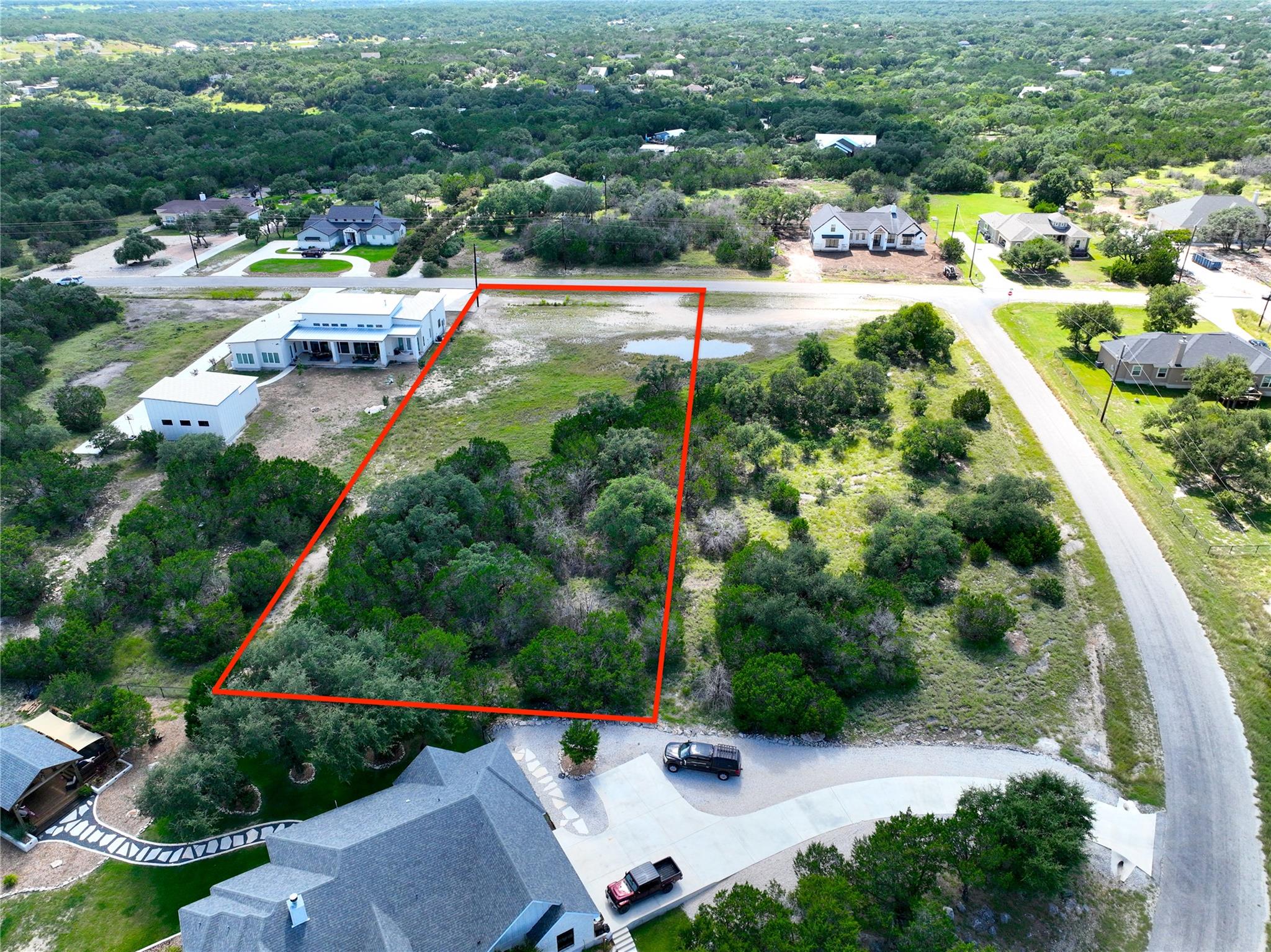 Listing photo 1 of 311  Toucan Dr