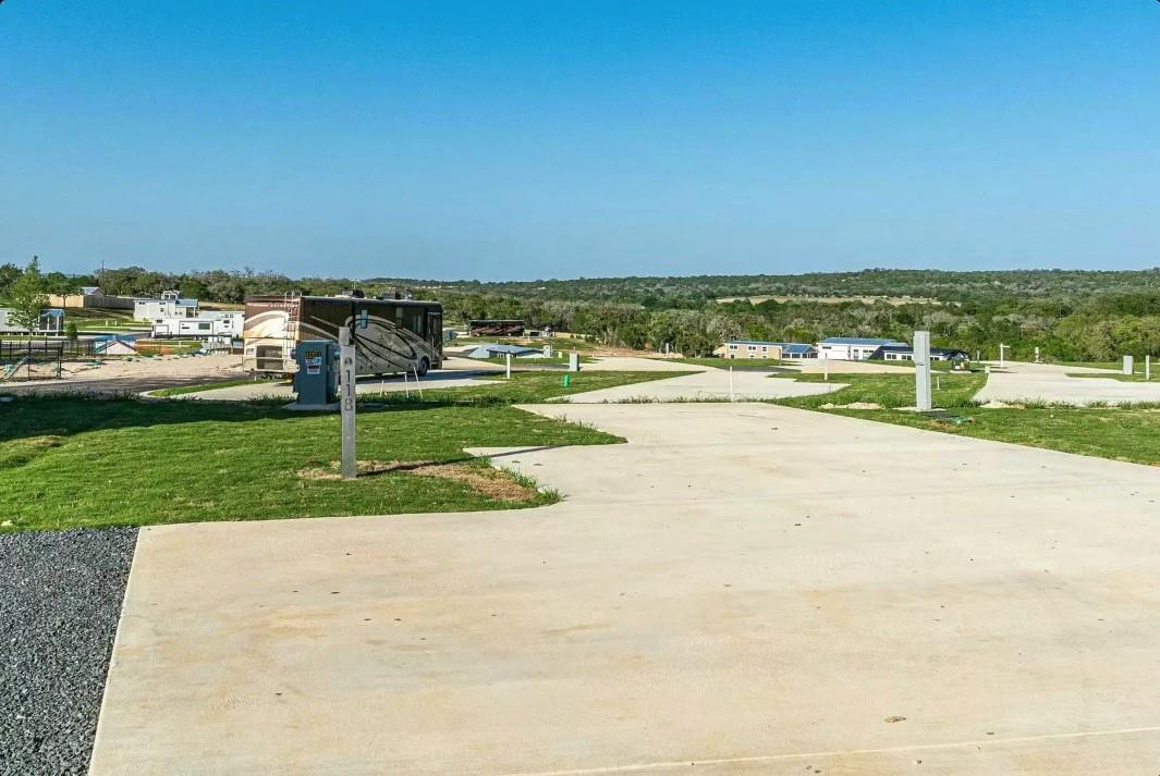 Listing photo 1 of 5386  Ranch Road 1376 Rd  #118
