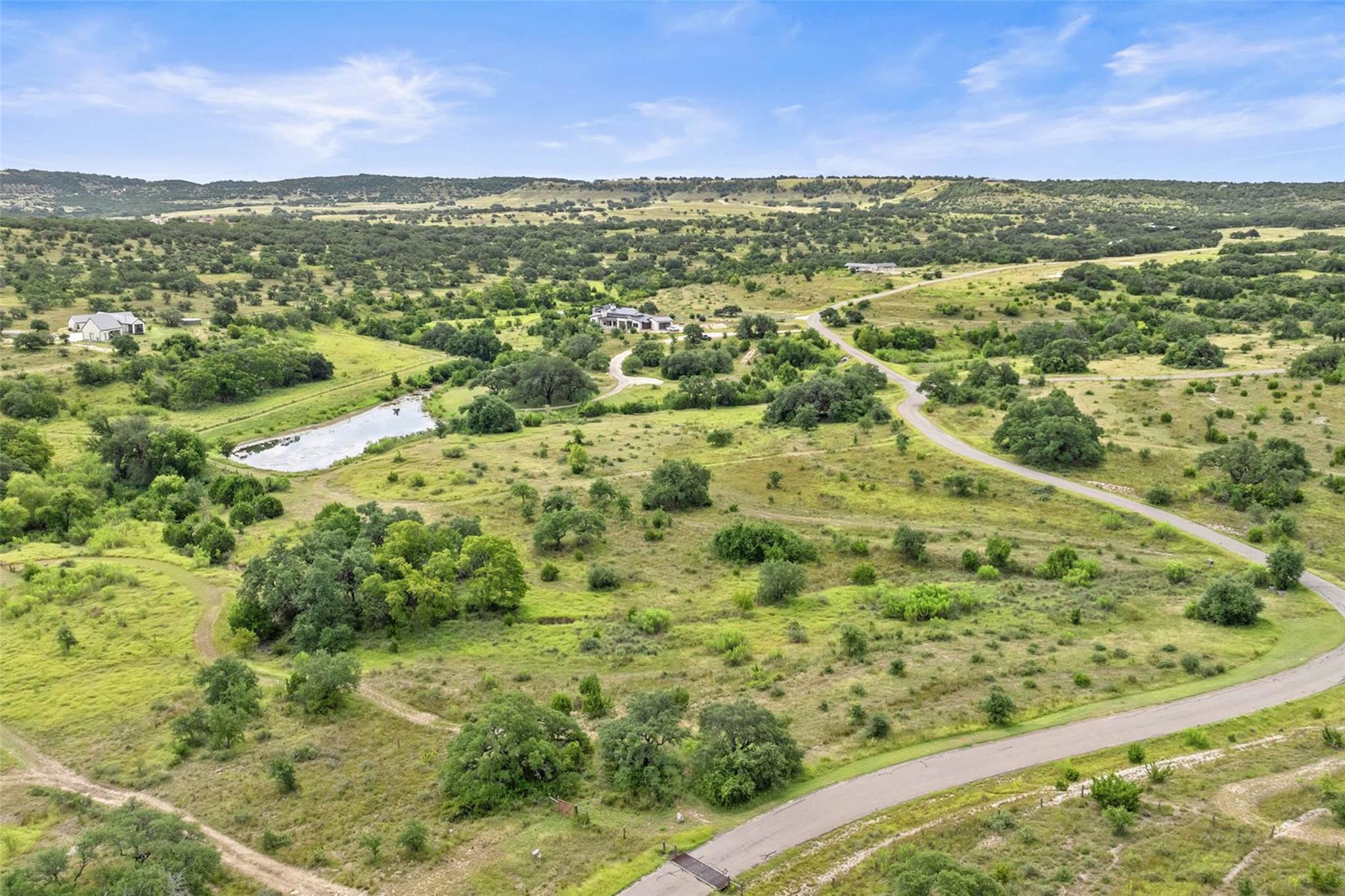 Listing photo 1 of 1198 N Walnut Springs Rd