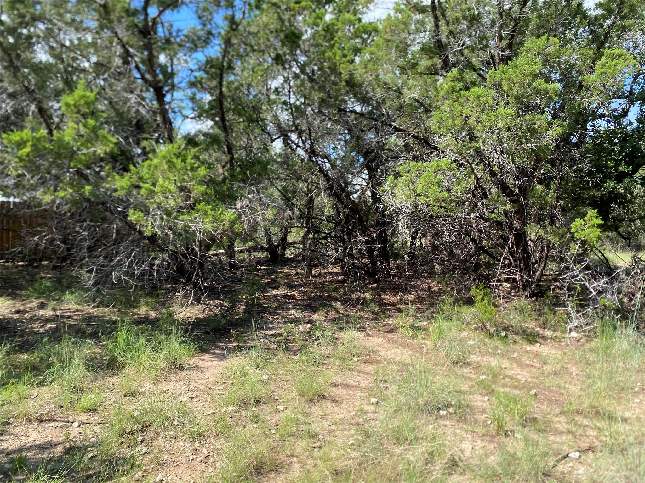 Listing photo 1 of 21105  Santa Rosa Ave