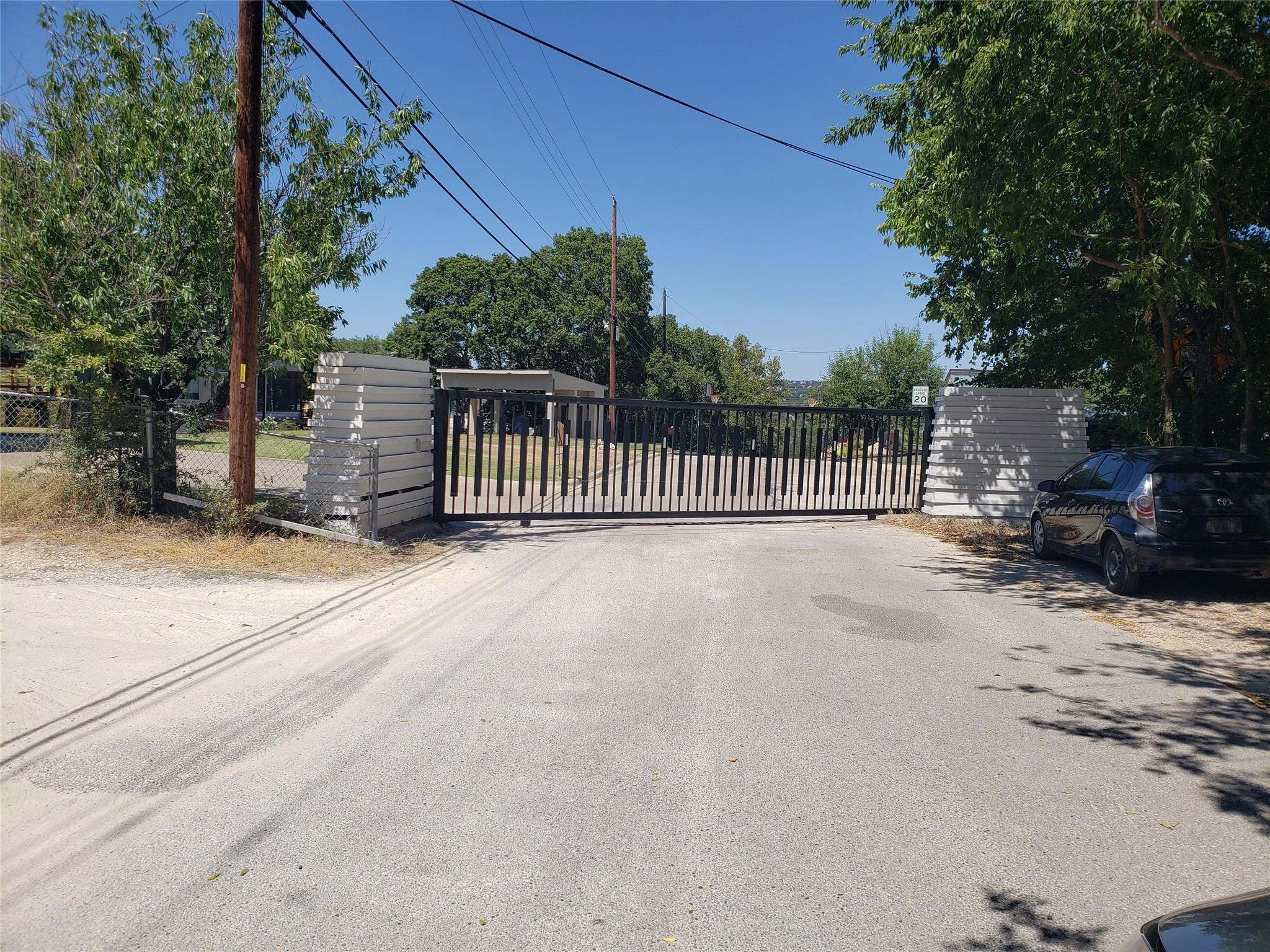Listing photo 1 of 1803  Lipan Trl