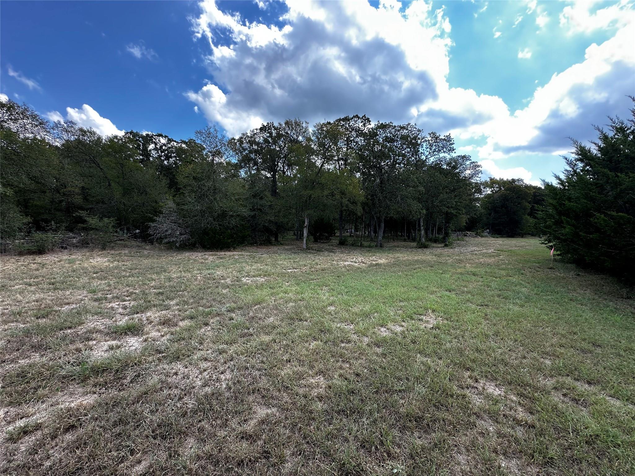 Listing photo 1 of 1575  Old Colony Line Rd