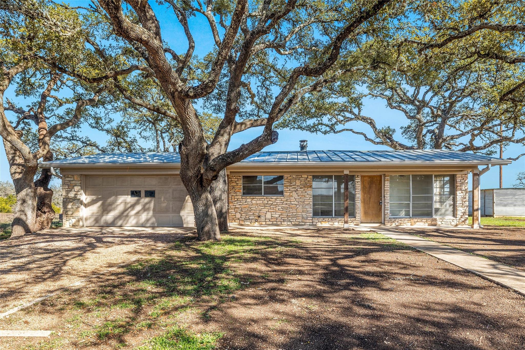 Listing photo 1 of 24503  Ranch Road 12 None  #D
