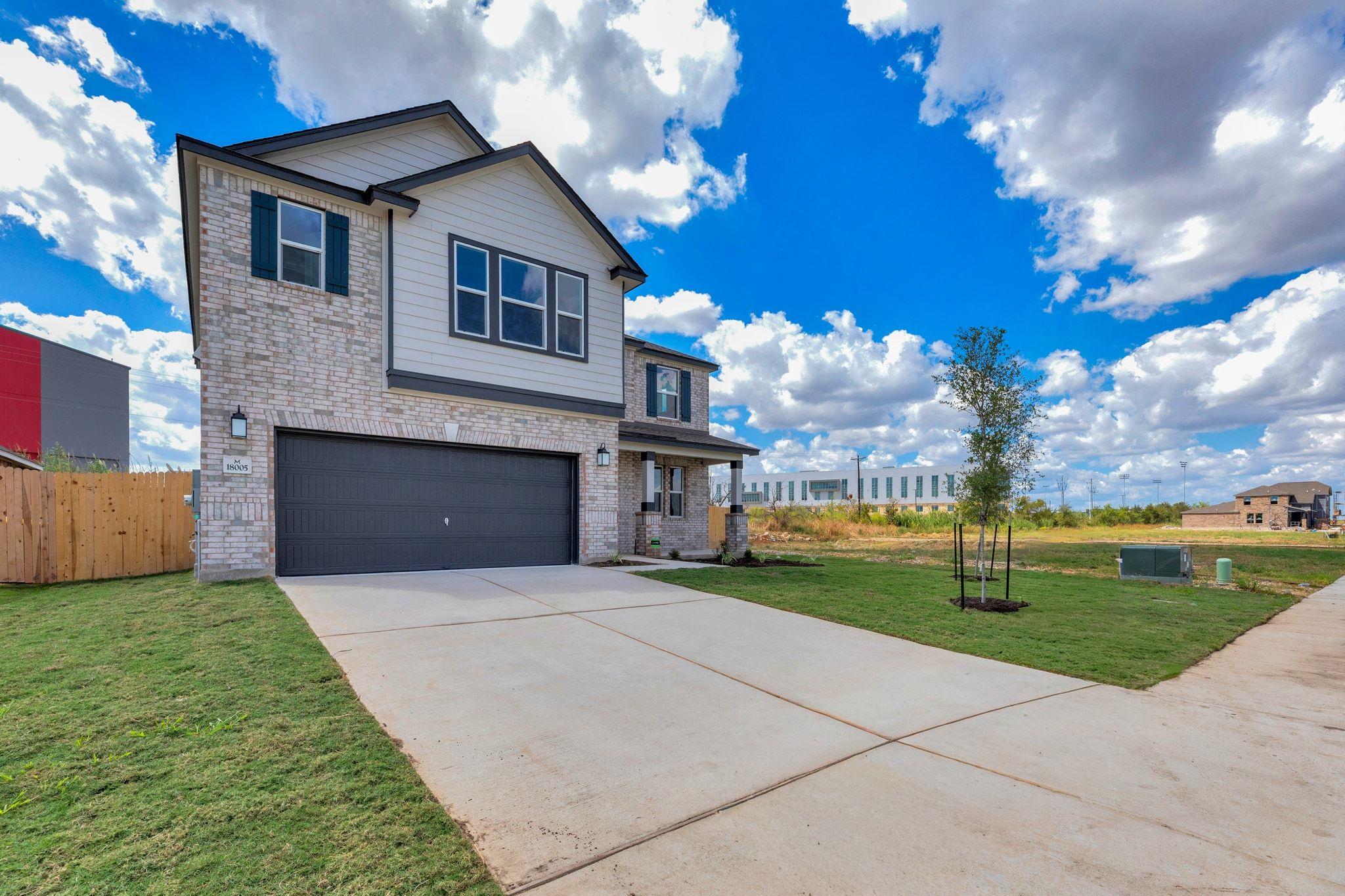 Listing photo 1 of 18005  Bridled Stallion Dr