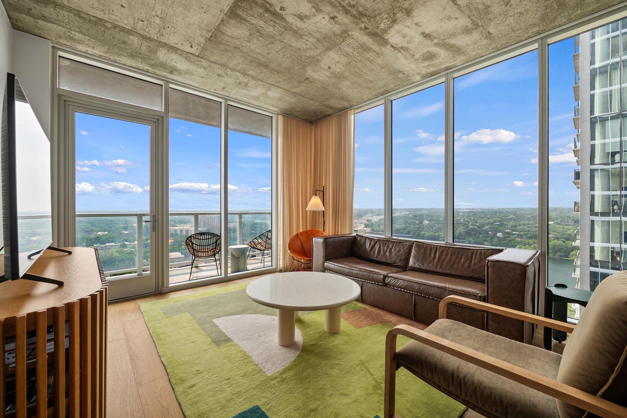 Listing photo 1 of 48  East Ave  #2108