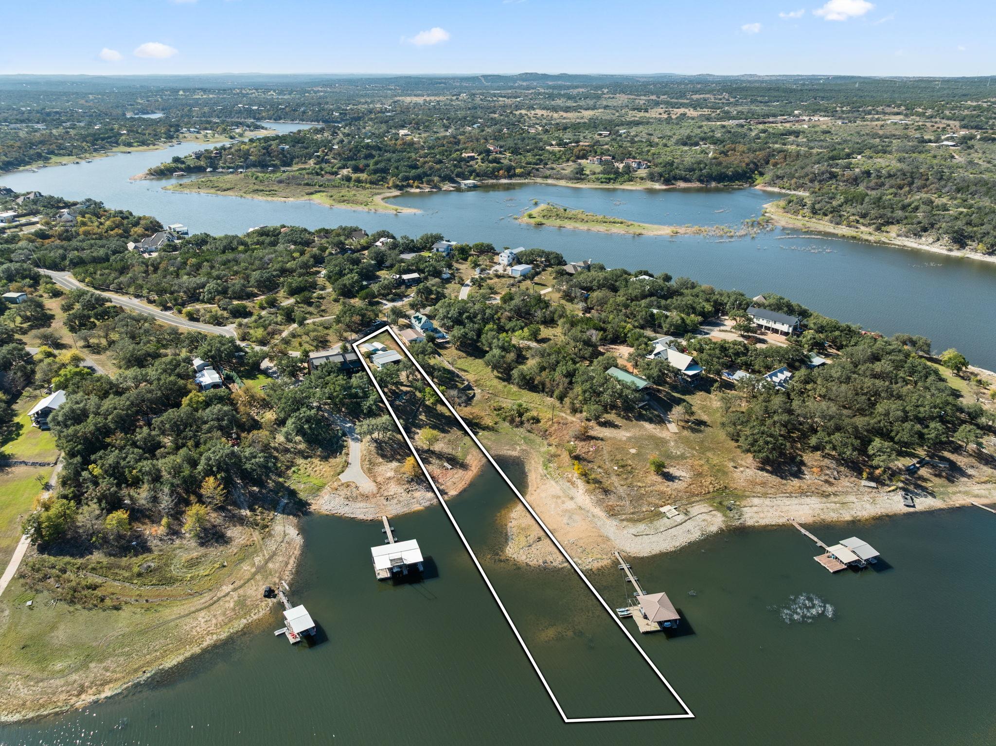 Listing photo 1 of 1327  Lake Shore Dr