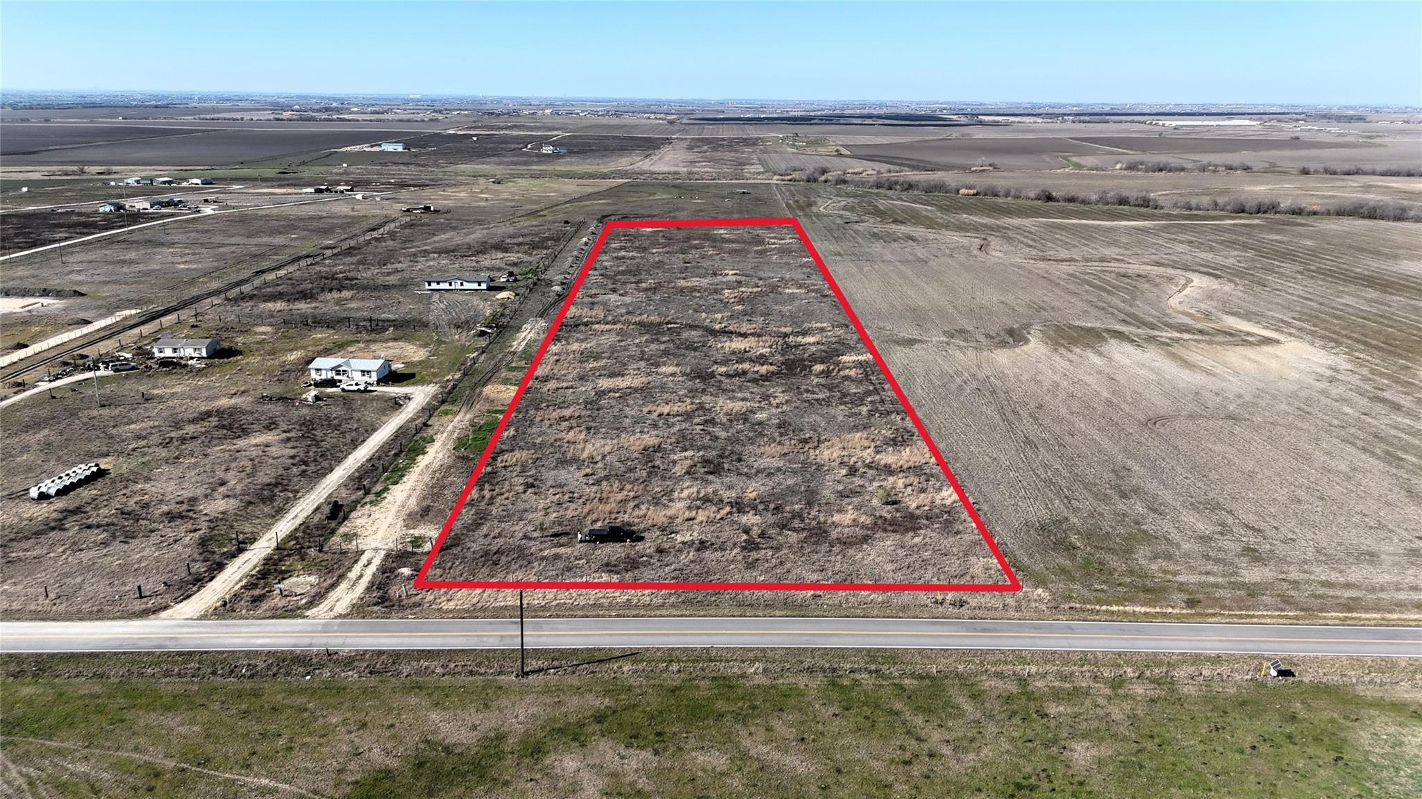 Listing photo 1 of 16024  Wells Rd
