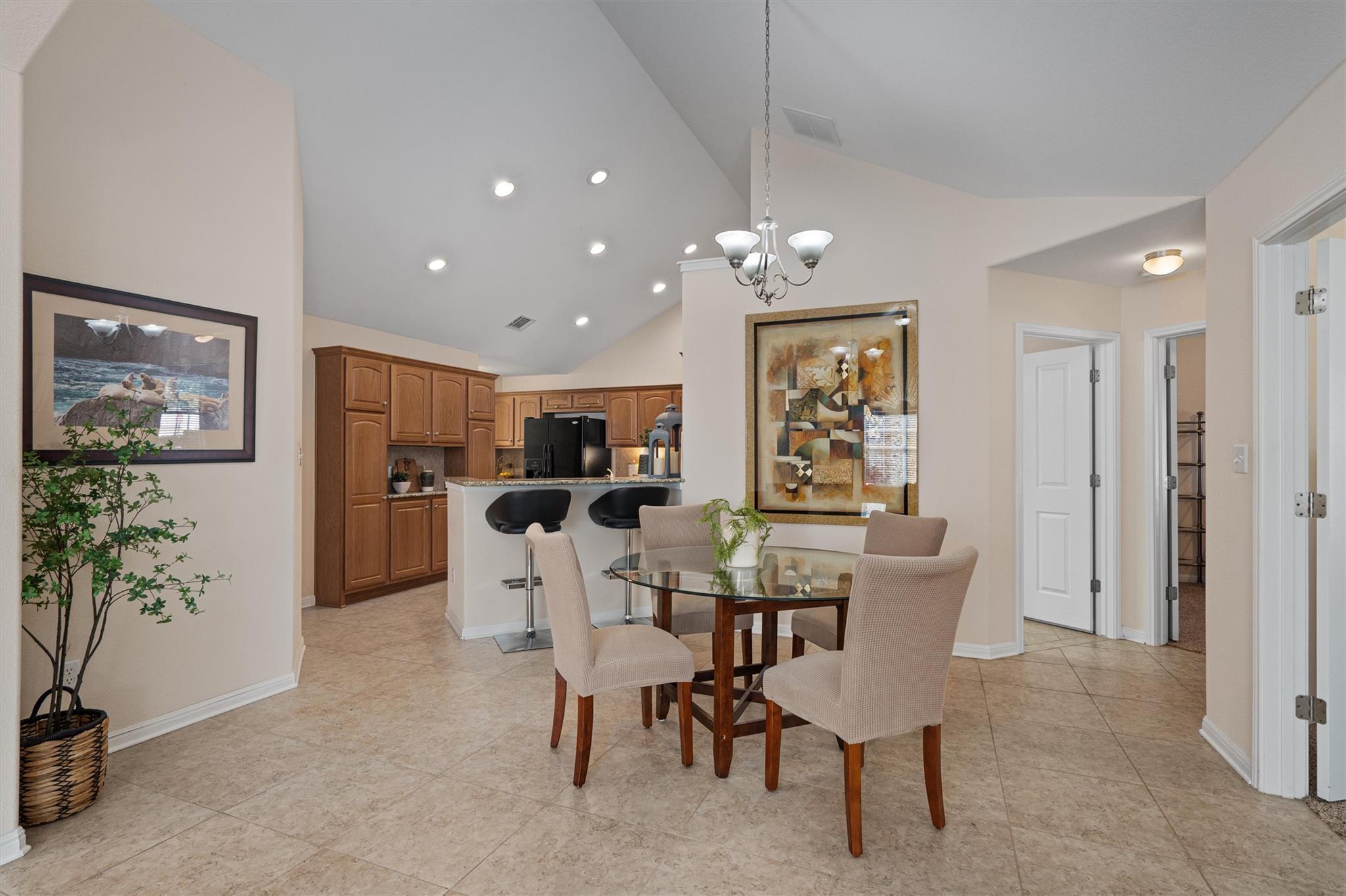 Listing photo 1 of 30  Wildwood Dr  #91
