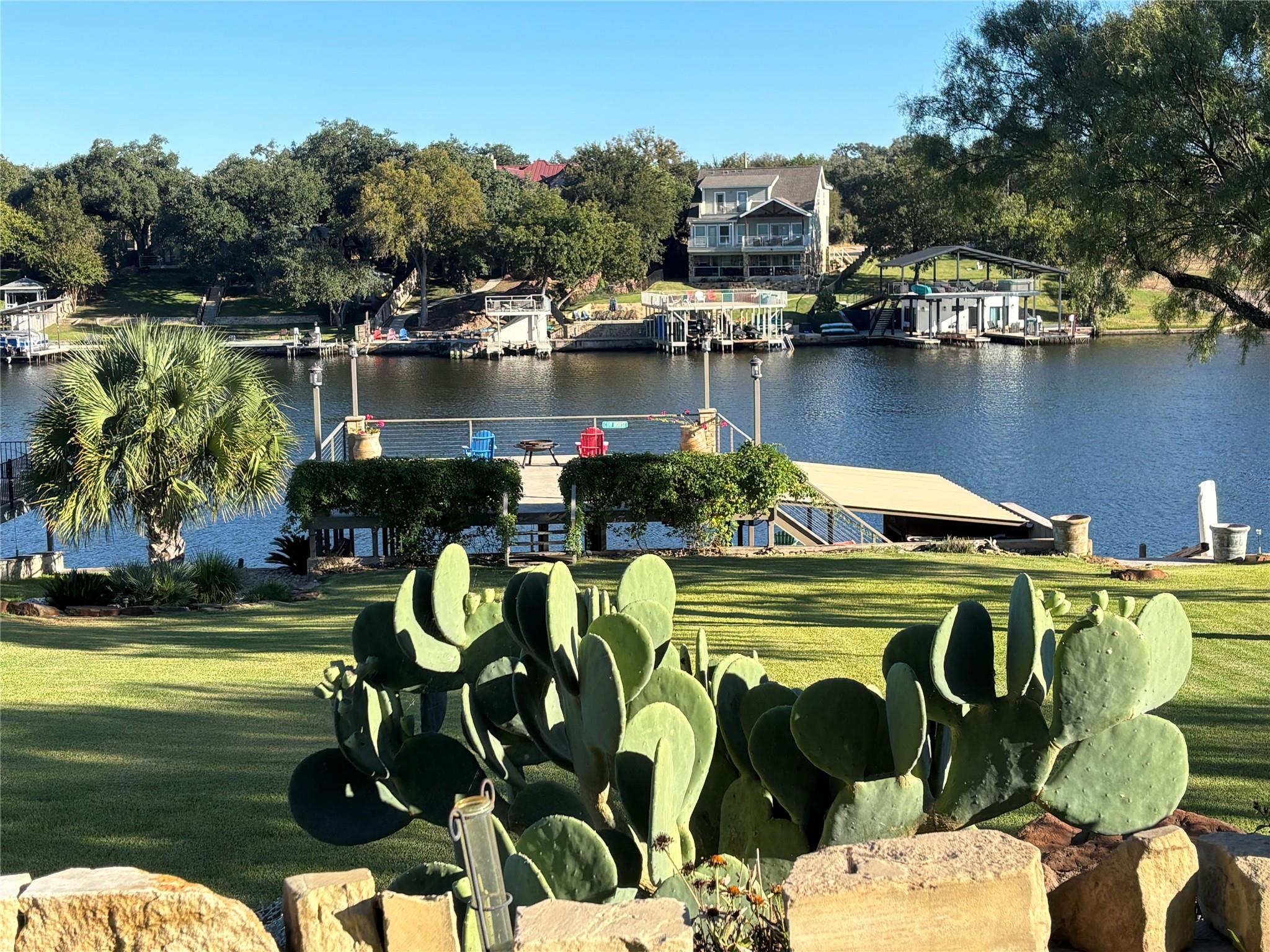 Listing photo 1 of 131  Primera Ct