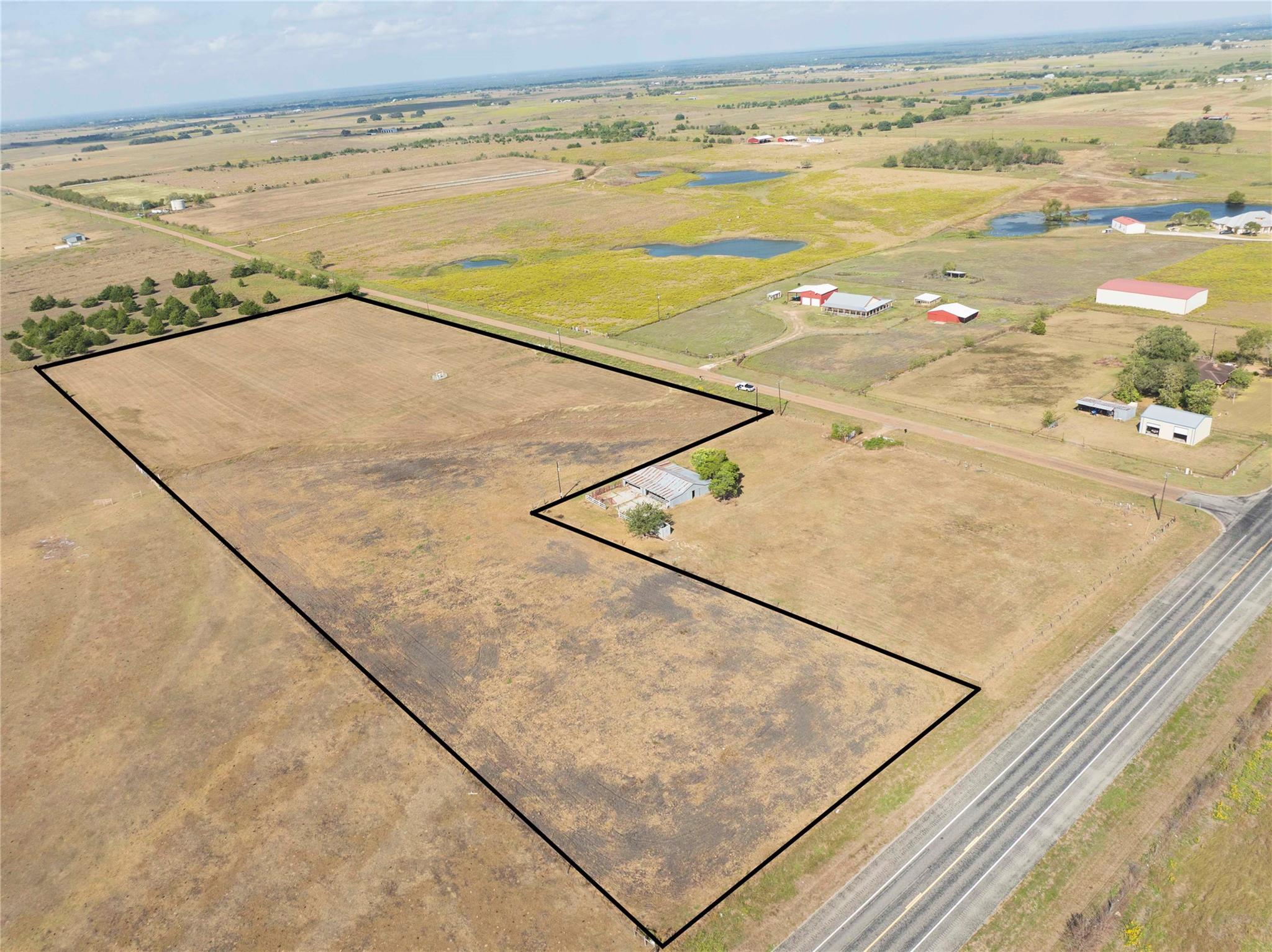 Listing photo 1 of 225  Knape Rd