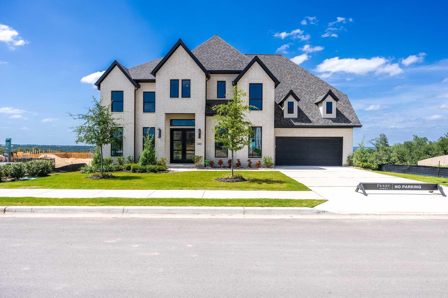 Listing photo 1 of 117  Oswalt Way