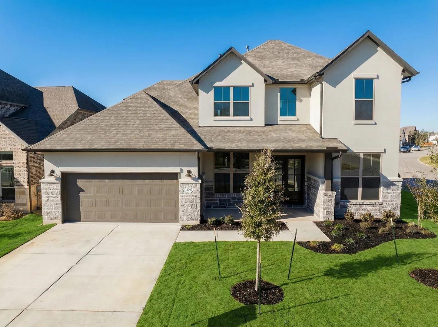 Listing photo 1 of 400  Buckaroo Dr
