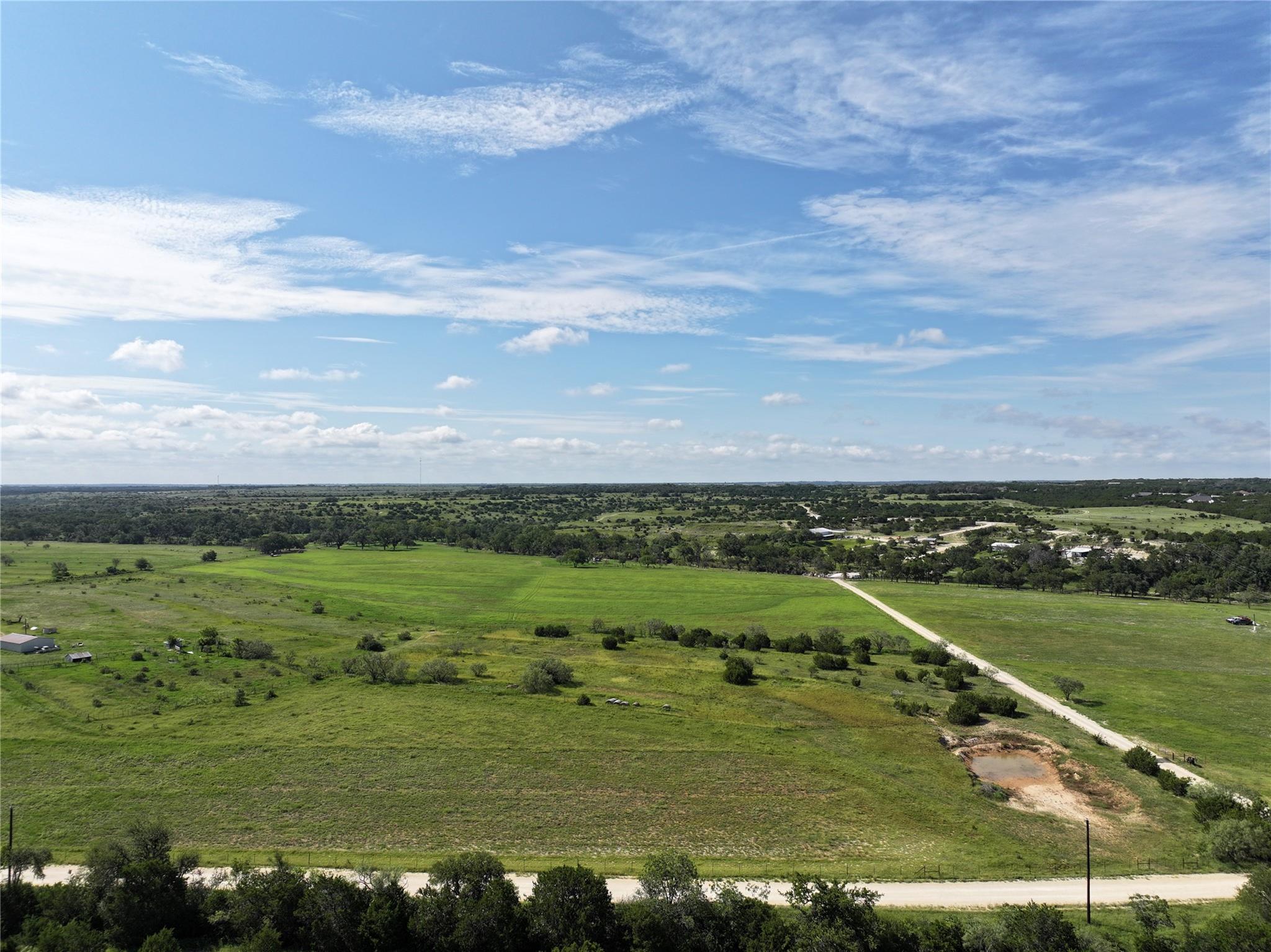 Listing photo 1 of 000  John Deere Rd
