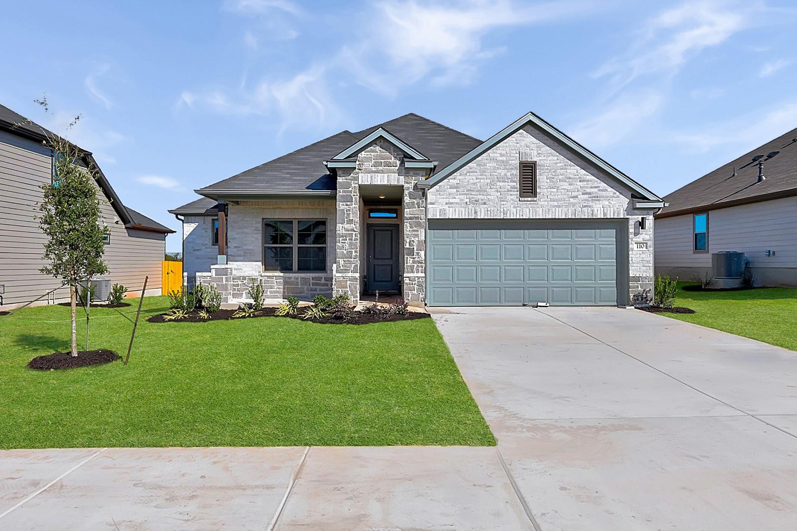 Listing photo 1 of 110  Divisadero Dr