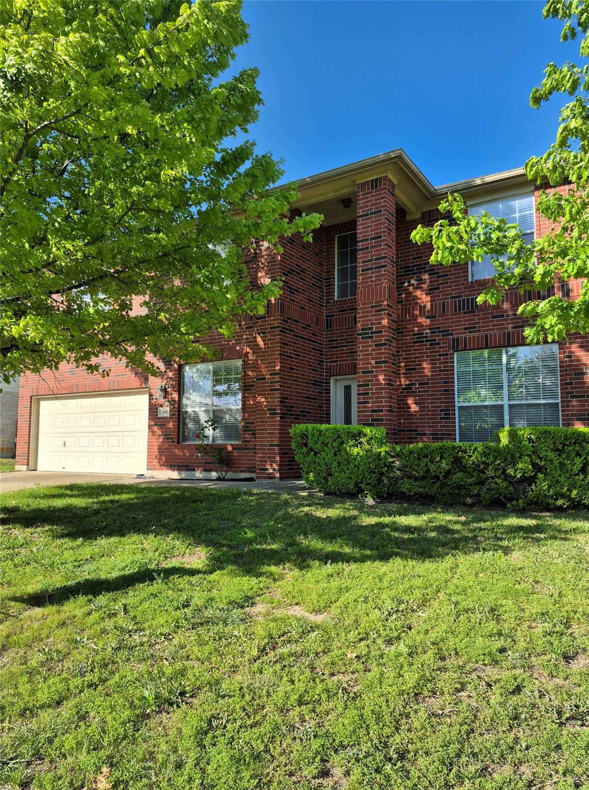 Listing photo 1 of 808  Busleigh Castle Way