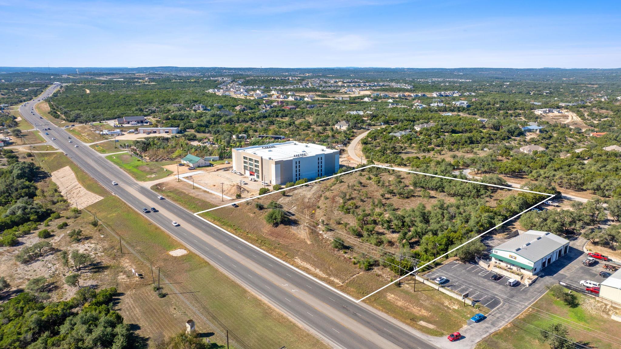 Listing photo 1 of 3981 & 3983 E Highway 290 None