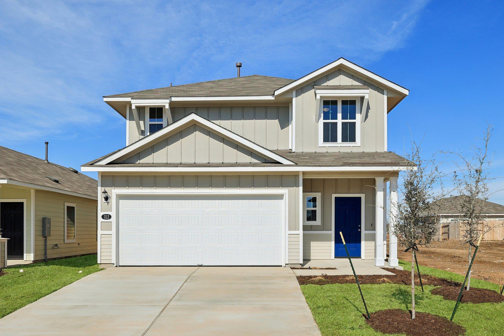 Listing photo 1 of 312  Jade St