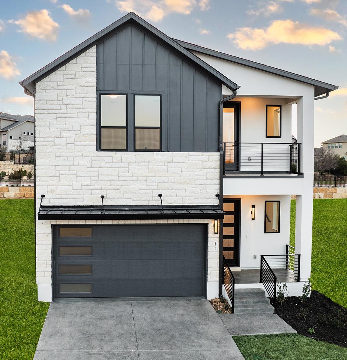 Listing photo 1 of 109  Pennybacker Ln